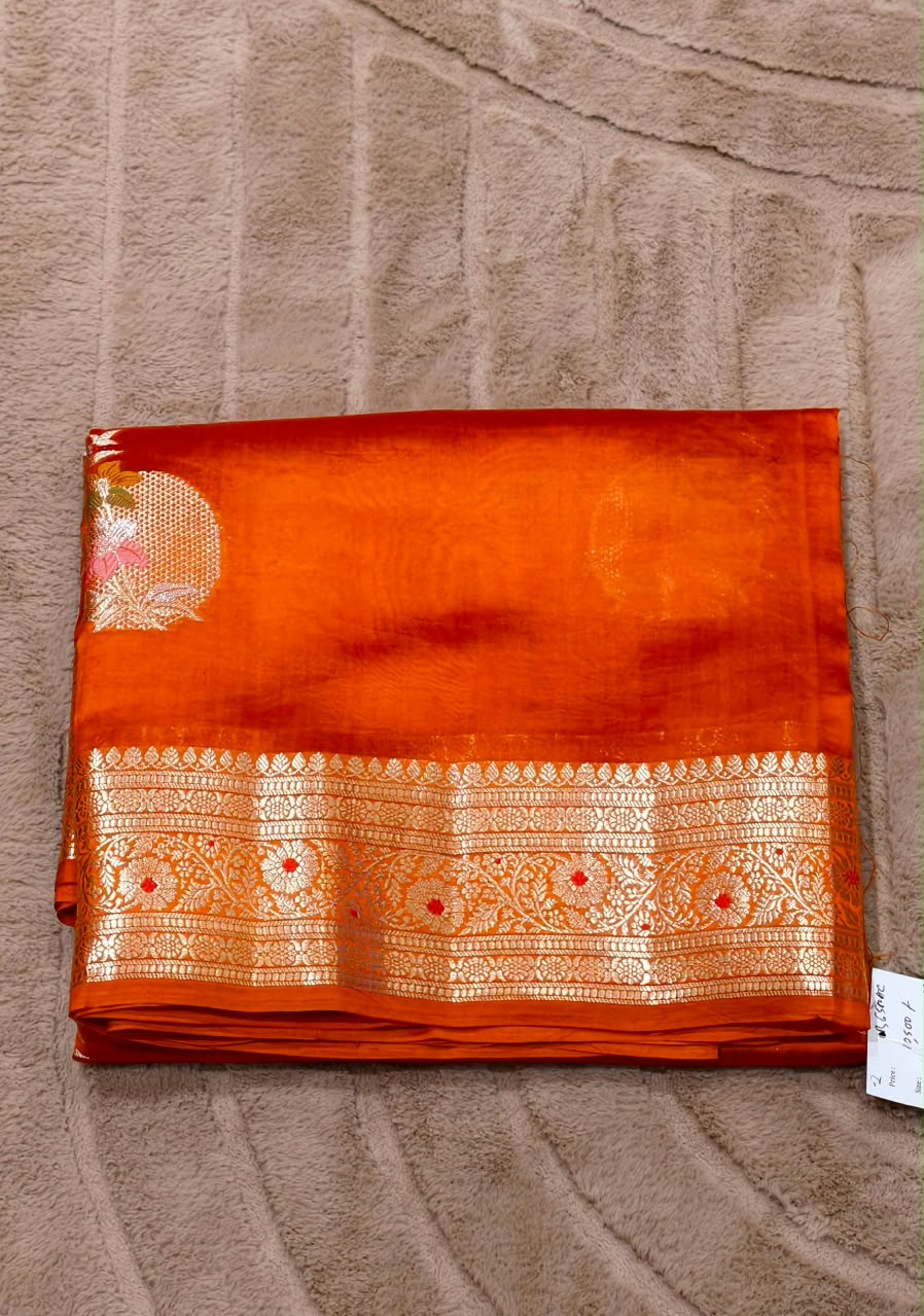 Pure Raw Silk Royal Gold Zari Floral Motifs Unstitched Vibrant Saree- 16543