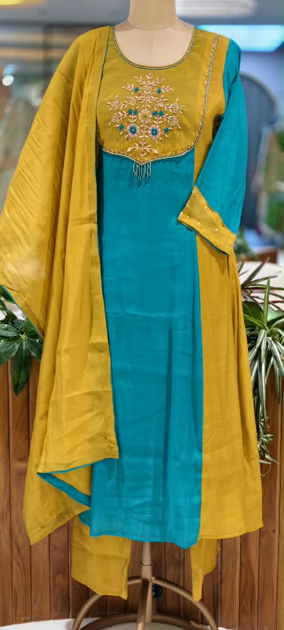 Surat Mul-Chanderi Zardozi Embroidered Yoke Contrast Shade Aline Full Suit Set With Dupatta- 16713