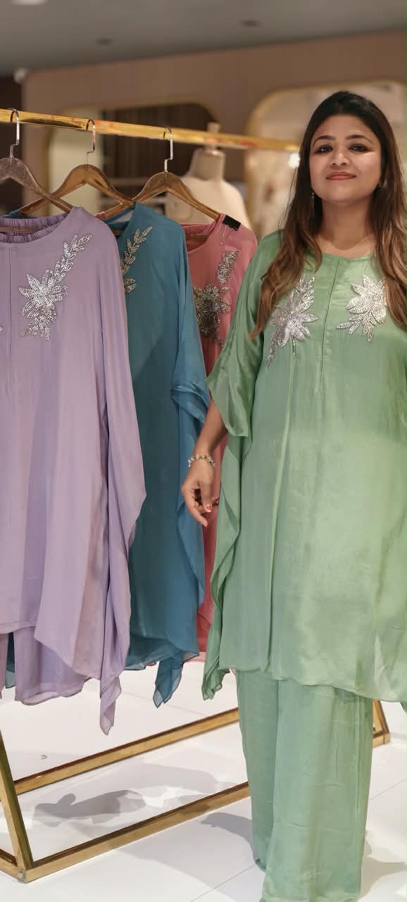 Chinon Metallic 3D Embroidered Kaftan with Inner and Matching Bottom- 16465