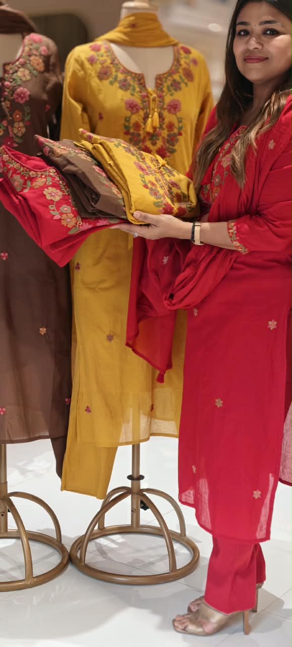 Floral Embroidery, Round Neckline, Decorative Tassel Tie-Up Detailing Full Suit Set With Dupatta- 16787