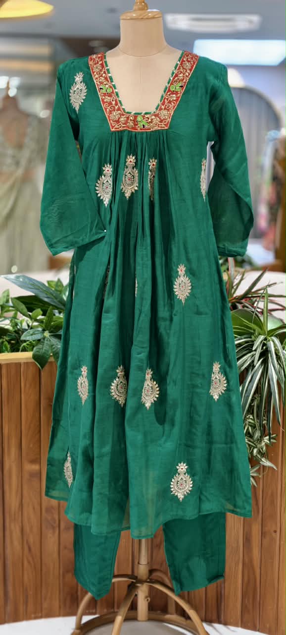 Morni Rich Zardosi Embroidery Work Festive Chic Banarasi Mul-Chanderi A-Line Full Suit Set With Dupatta- 16782