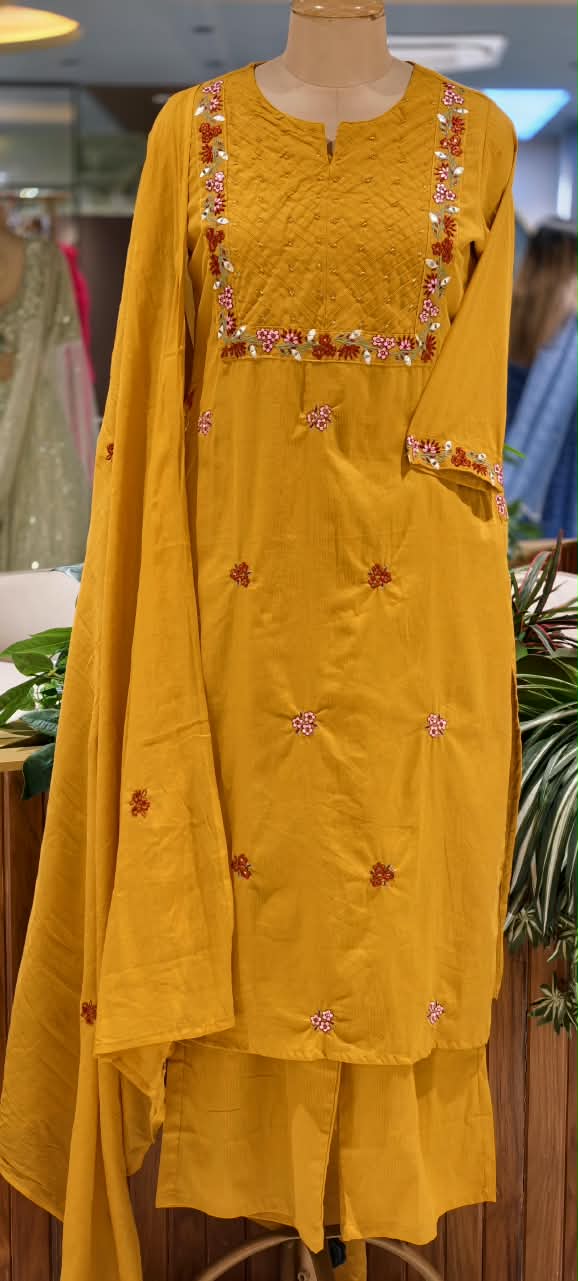Fine Floral Embroidery Outlines Soft Cotton Matching Full Suit Set With Dupatta- 16980