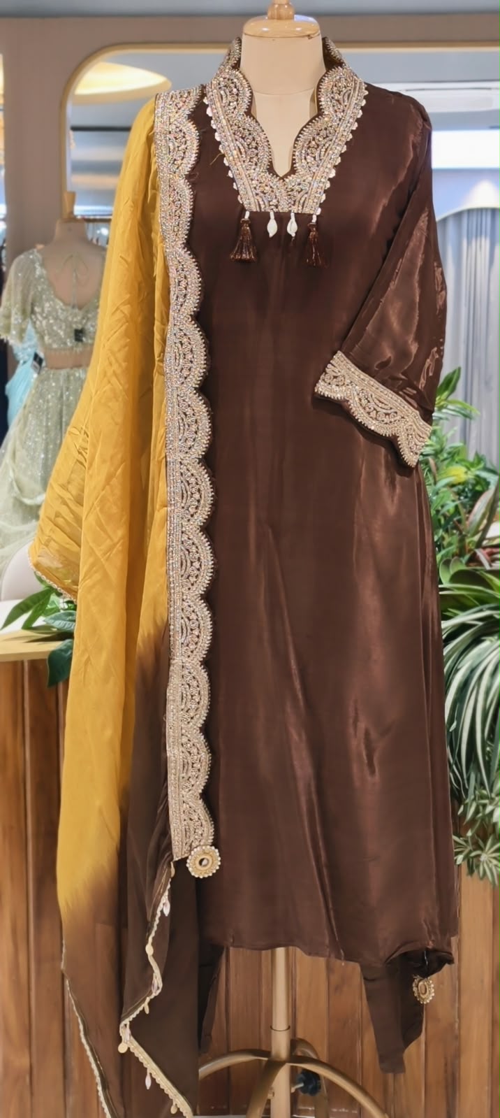 Pure crepe Broad Lace Aline solid Shade Full suit with Shaded Organza Dupatta 16996