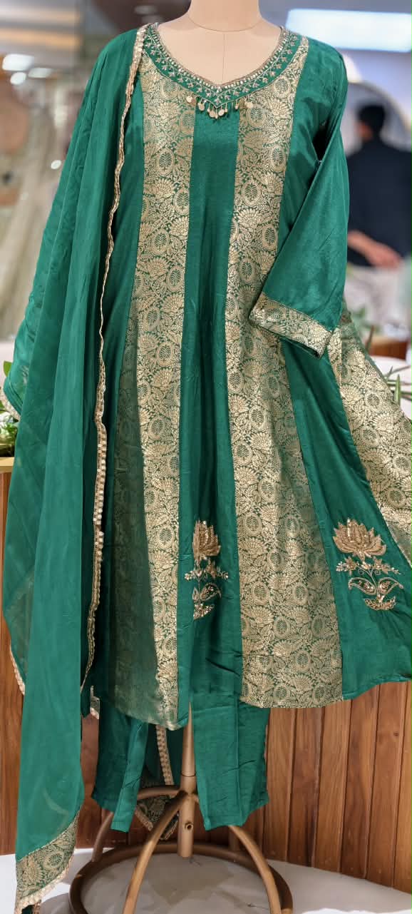 Russian Silk Brocade Panel Aline Elegant Full Suit Set- 16776