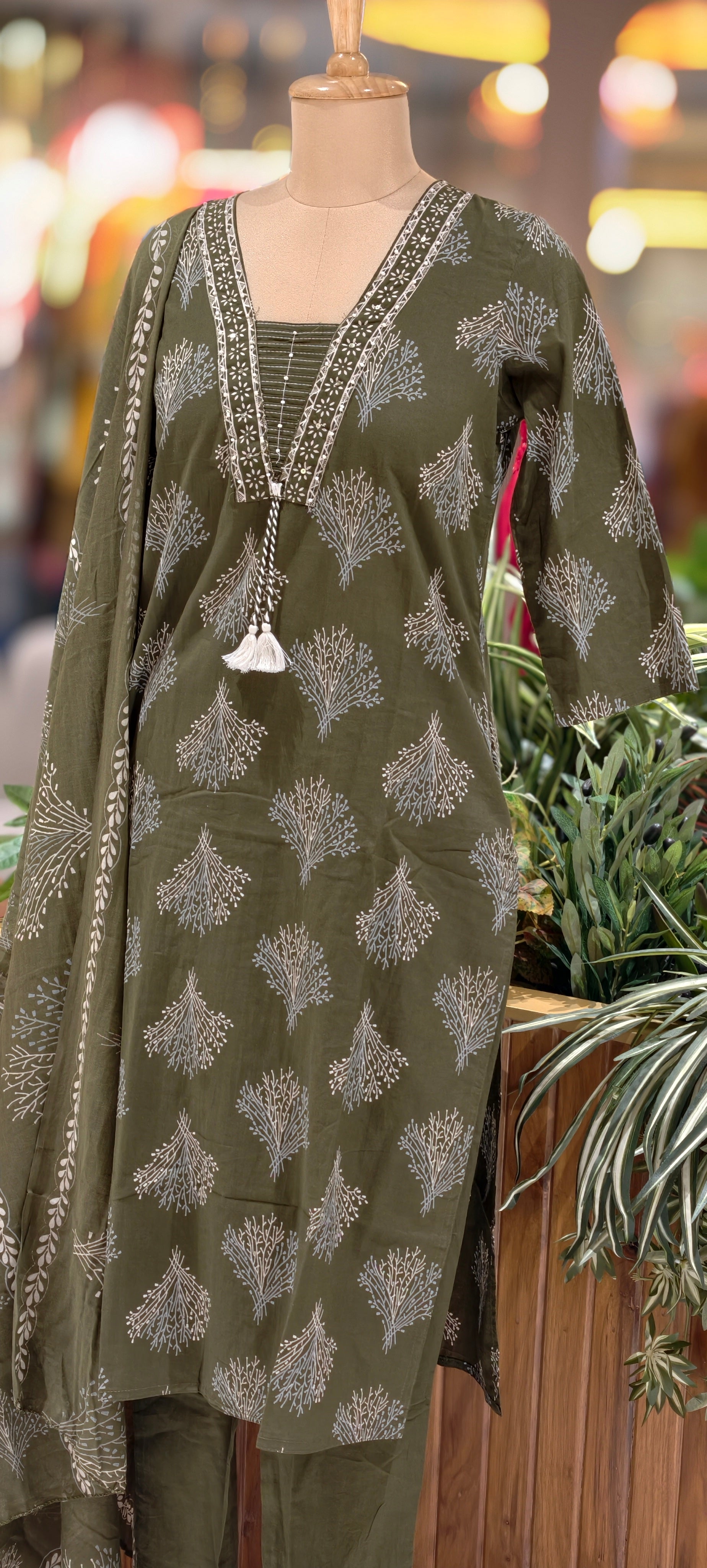 Cotton Elegant Hand block Print Kurta Set with Intricate Border Detailing & Tassel Tie-Up Neck Full Suit Set