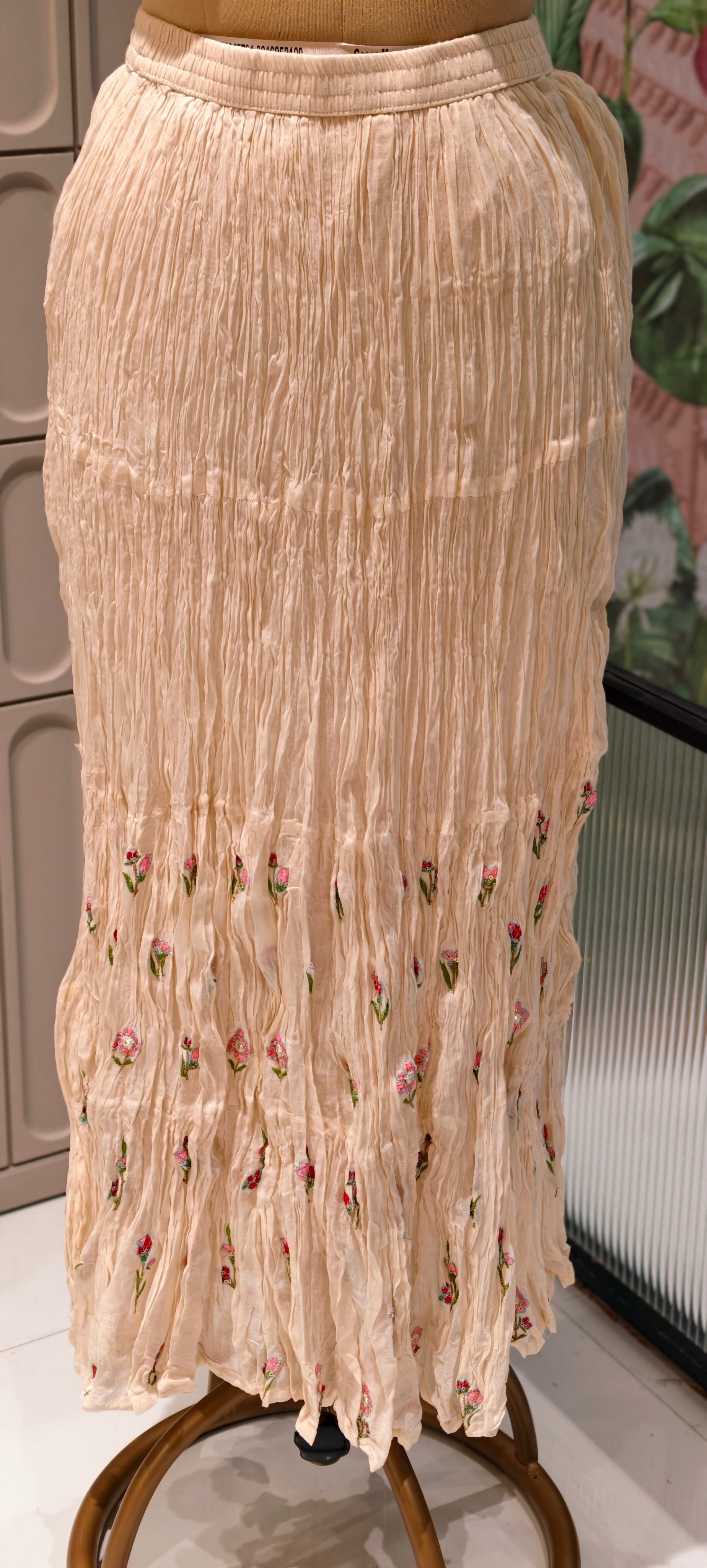 Elegant Sleeveless Noodle Strap Kurti with Skirt Set – Floral Embroidered Designer Suit 13959 RB14