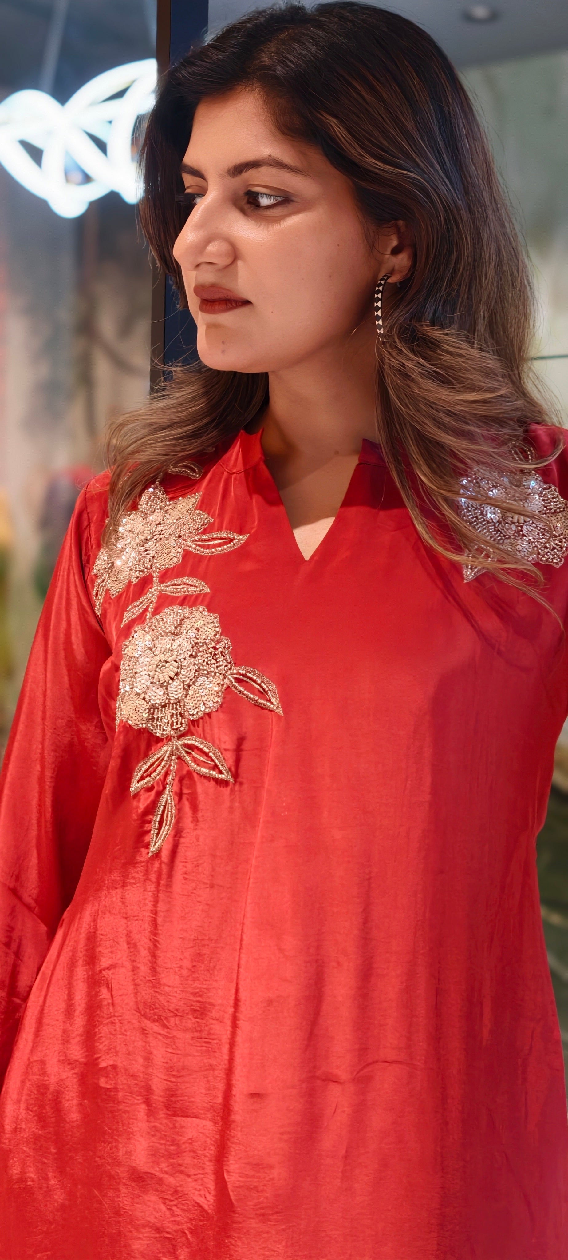 Hand-Embroidered Floral Motif Crepe Top & Straight-Fit Bottom Set 13906