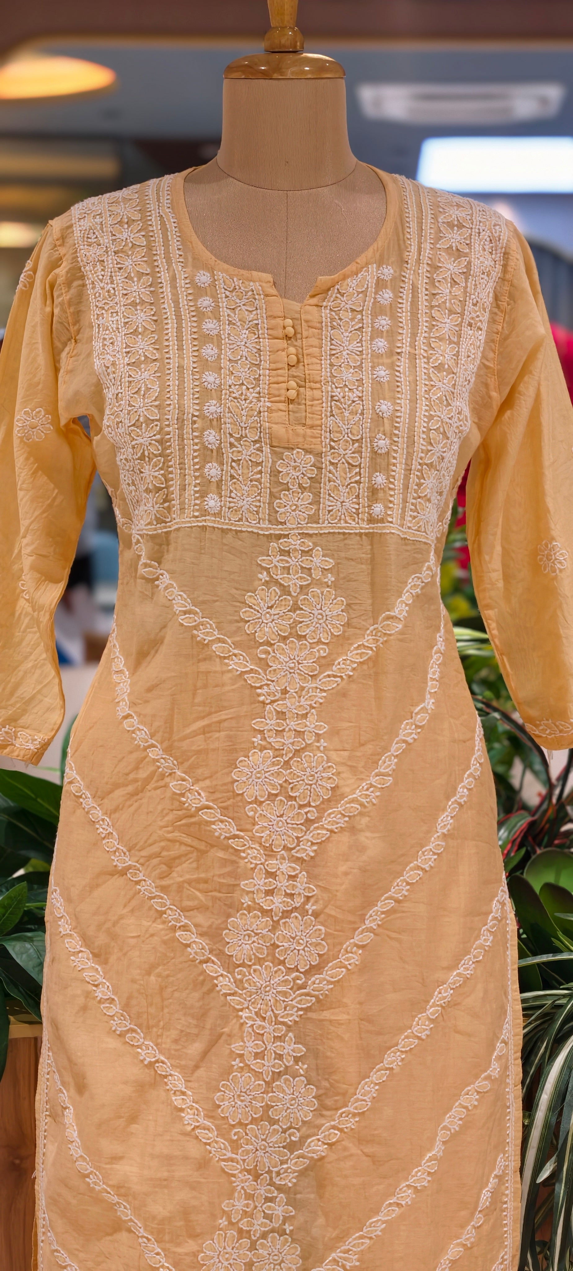 Mul Chanderi Lucknowi Style Embroidered Kurta Pant Set-13952