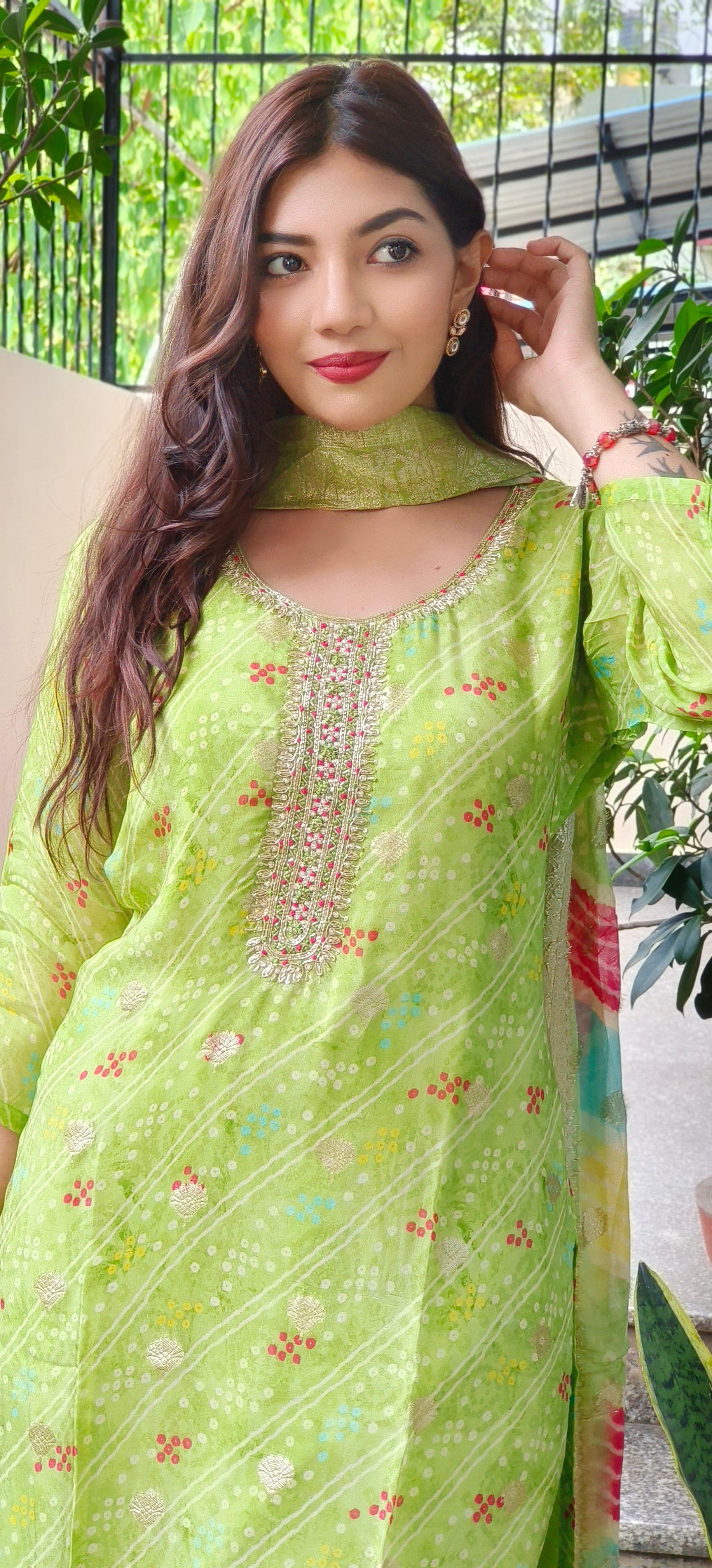Luxurious Hand-Embroidered Green Organza Full Suit Set with Intricate Details With lehriya organza Dupatta DRYWASH DISPATCHING WILL BE FROM MONDAY-09408
