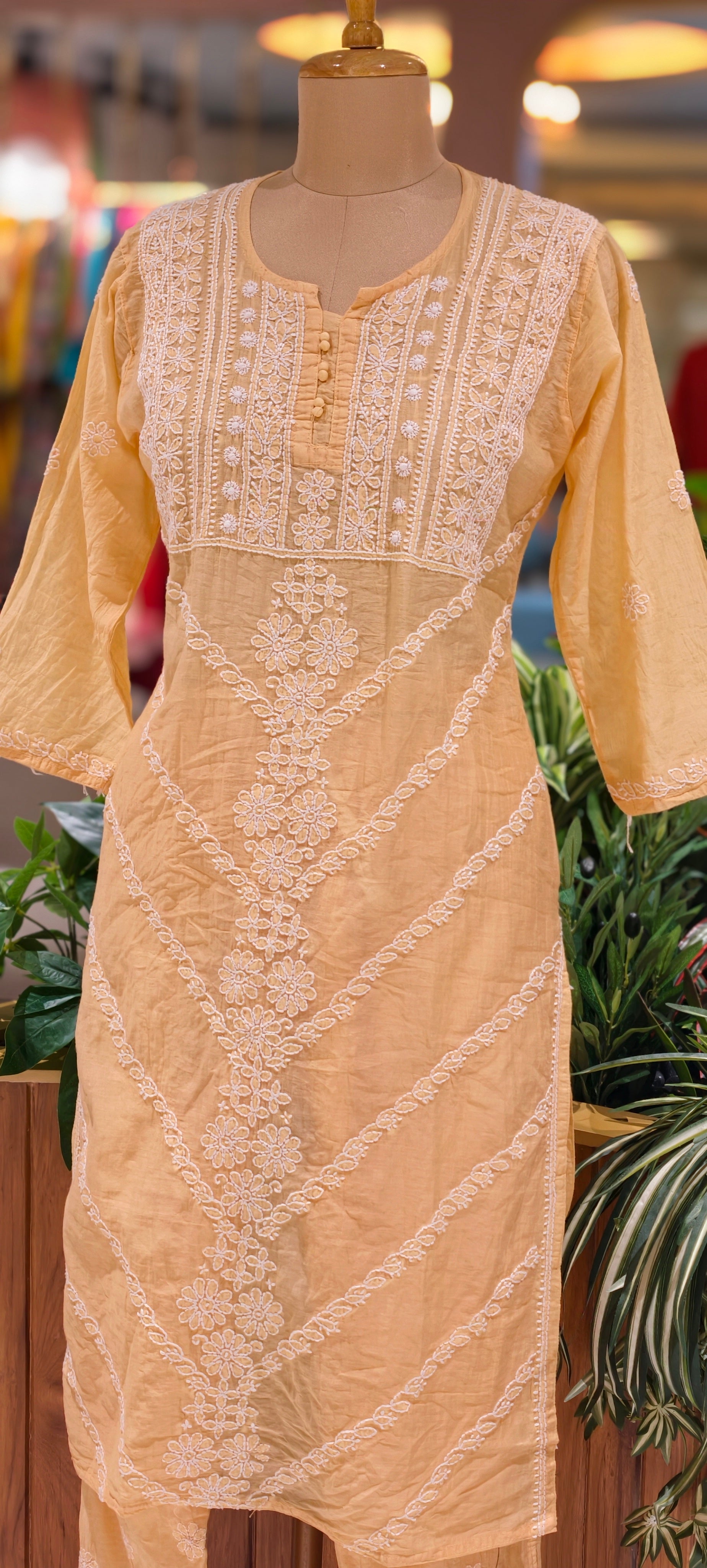 Mul Chanderi Lucknowi Style Embroidered Kurta Pant Set-13952