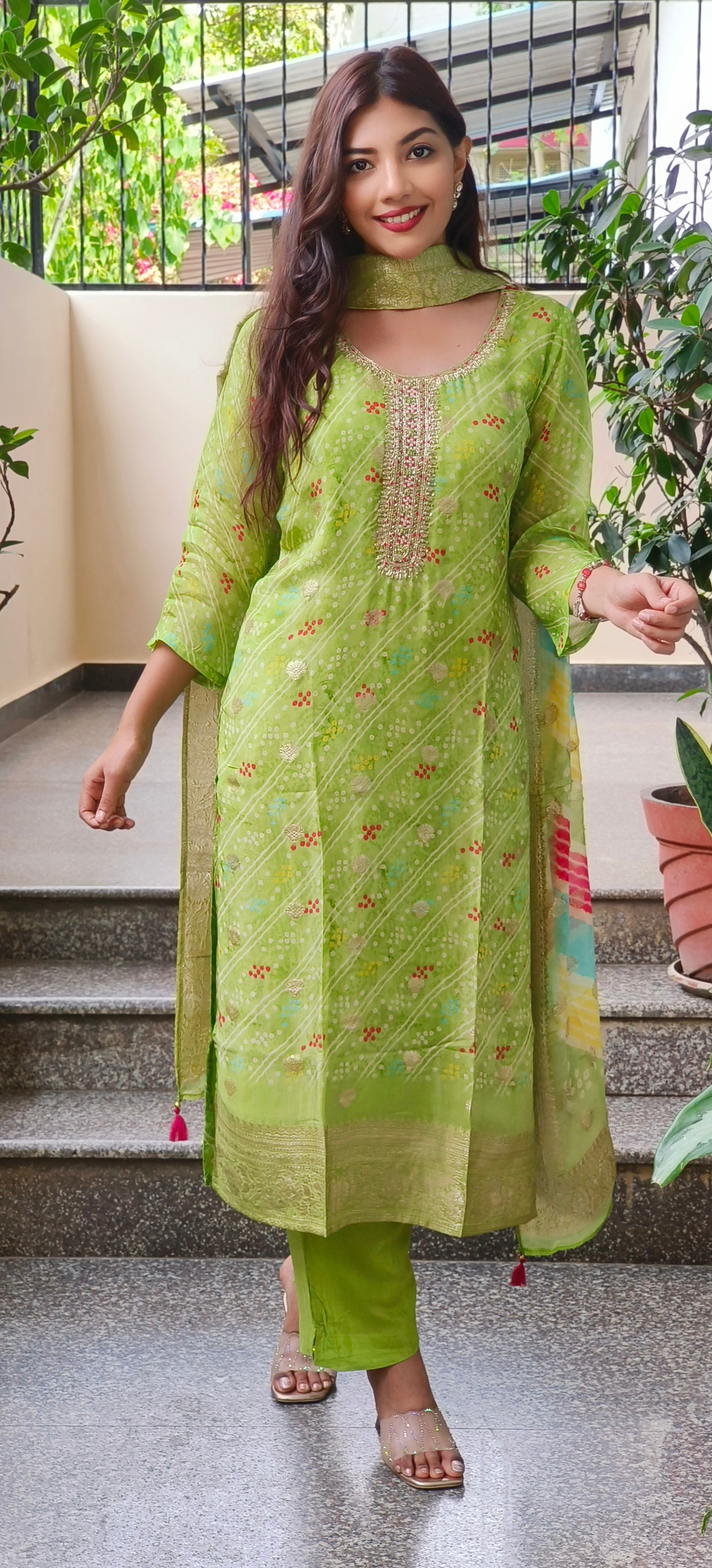 Luxurious Hand-Embroidered Green Organza Full Suit Set with Intricate Details With lehriya organza Dupatta DRYWASH DISPATCHING WILL BE FROM MONDAY-09408
