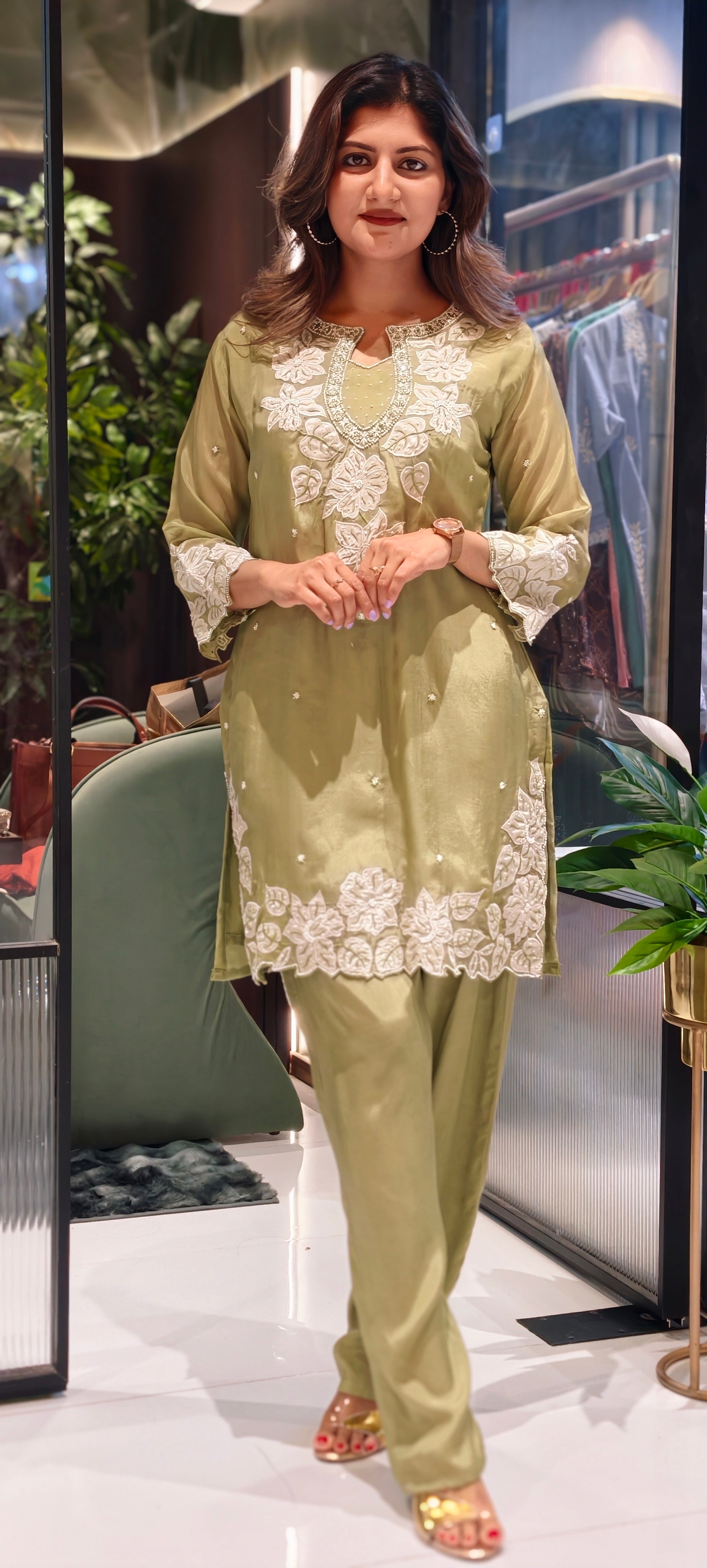 Ethereal Blooms: Hand-Embroidered Organza Silk Co-ord Set with Scalloped Lace Detailing13917