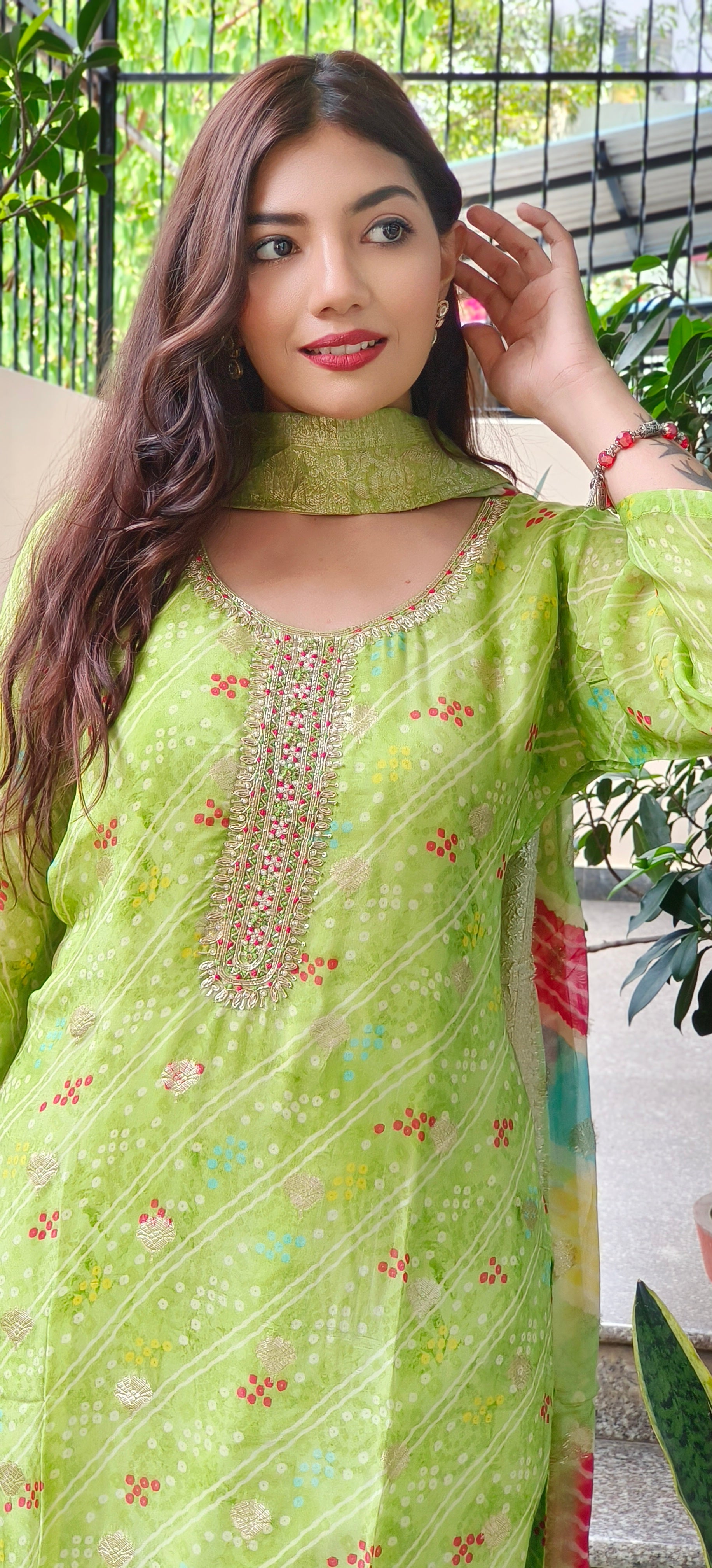 Luxurious Hand-Embroidered Green Organza Full Suit Set with Intricate Details With lehriya organza Dupatta DRYWASH DISPATCHING WILL BE FROM MONDAY-09408