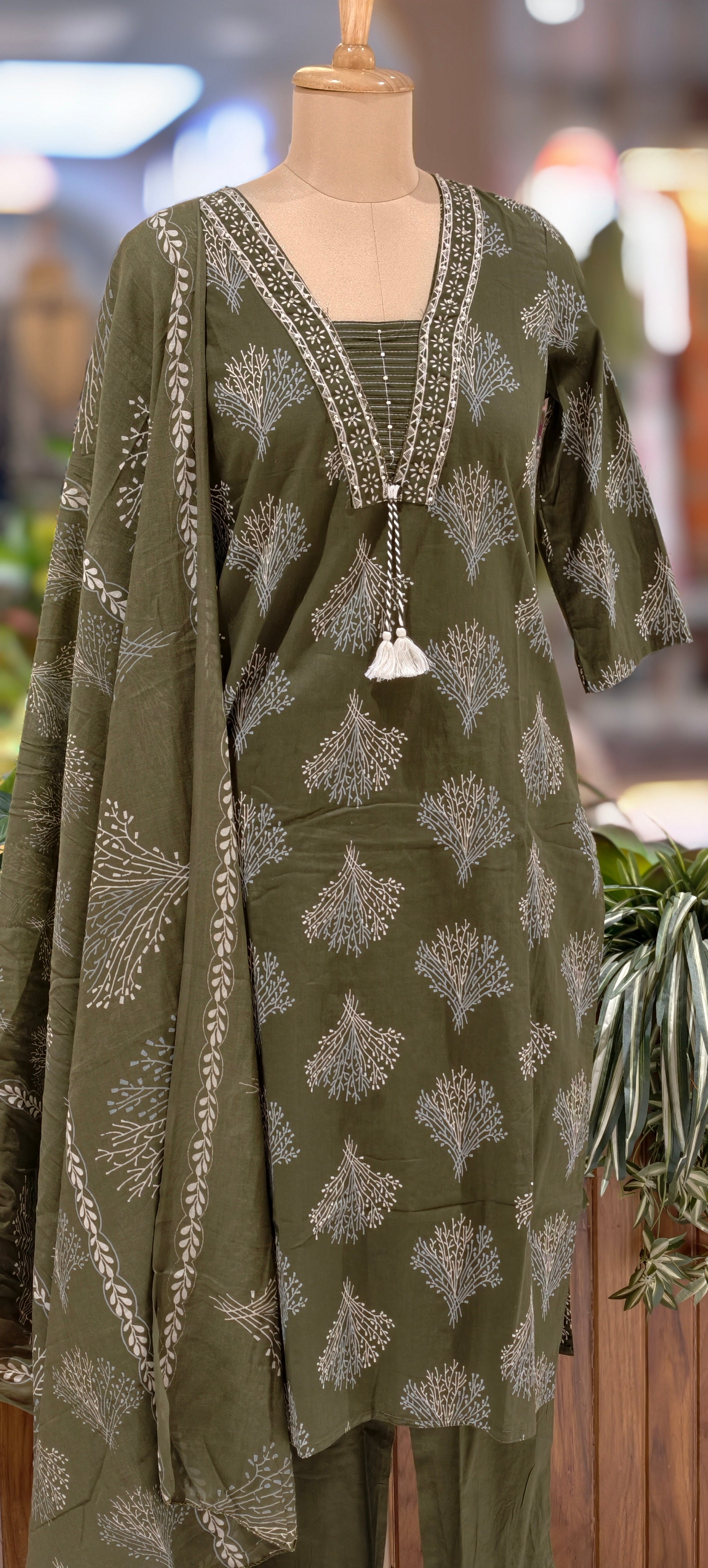 Cotton Elegant Hand block Print Kurta Set with Intricate Border Detailing & Tassel Tie-Up Neck Full Suit Set