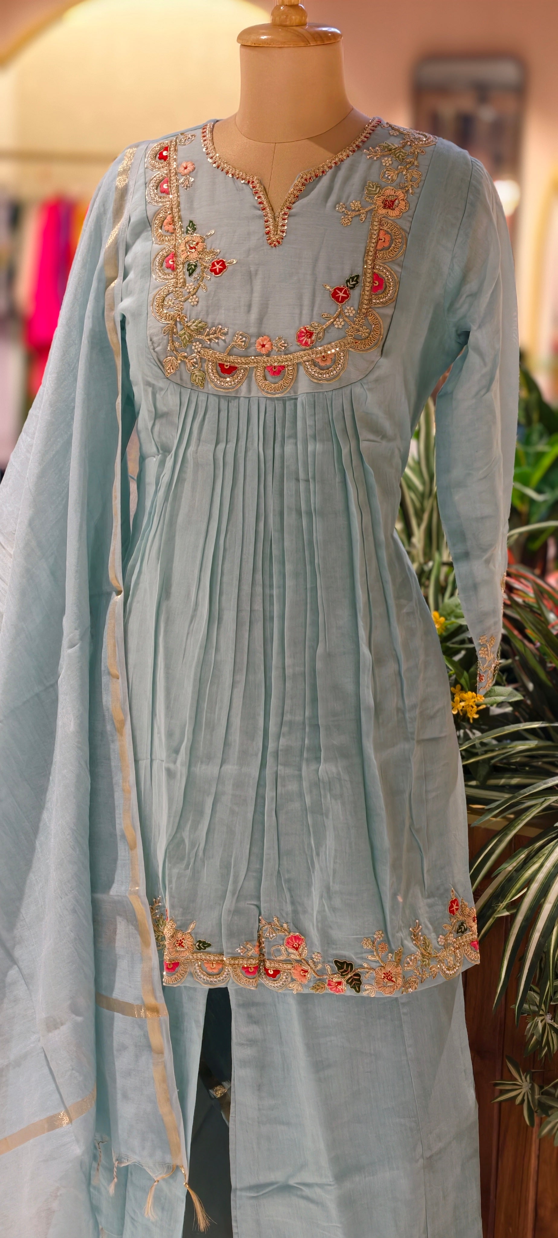 Graceful Mulchanderi Embroidered Full Set with Dupatta and Intricate Thread Work-13861