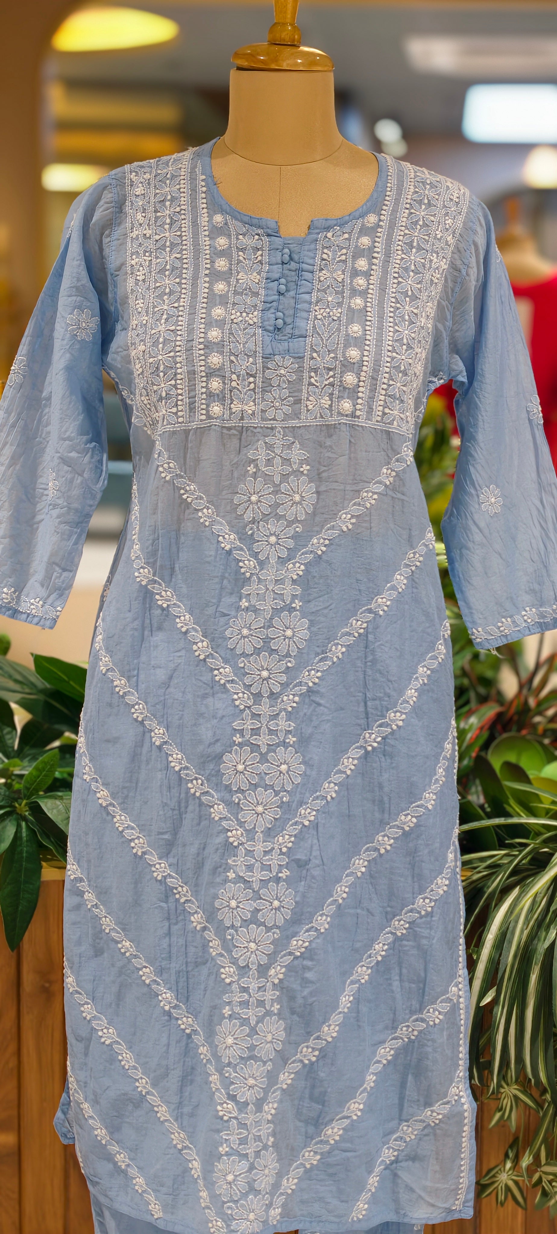 Mul Chanderi Lucknowi Style Embroidered Kurta Pant Set-13952