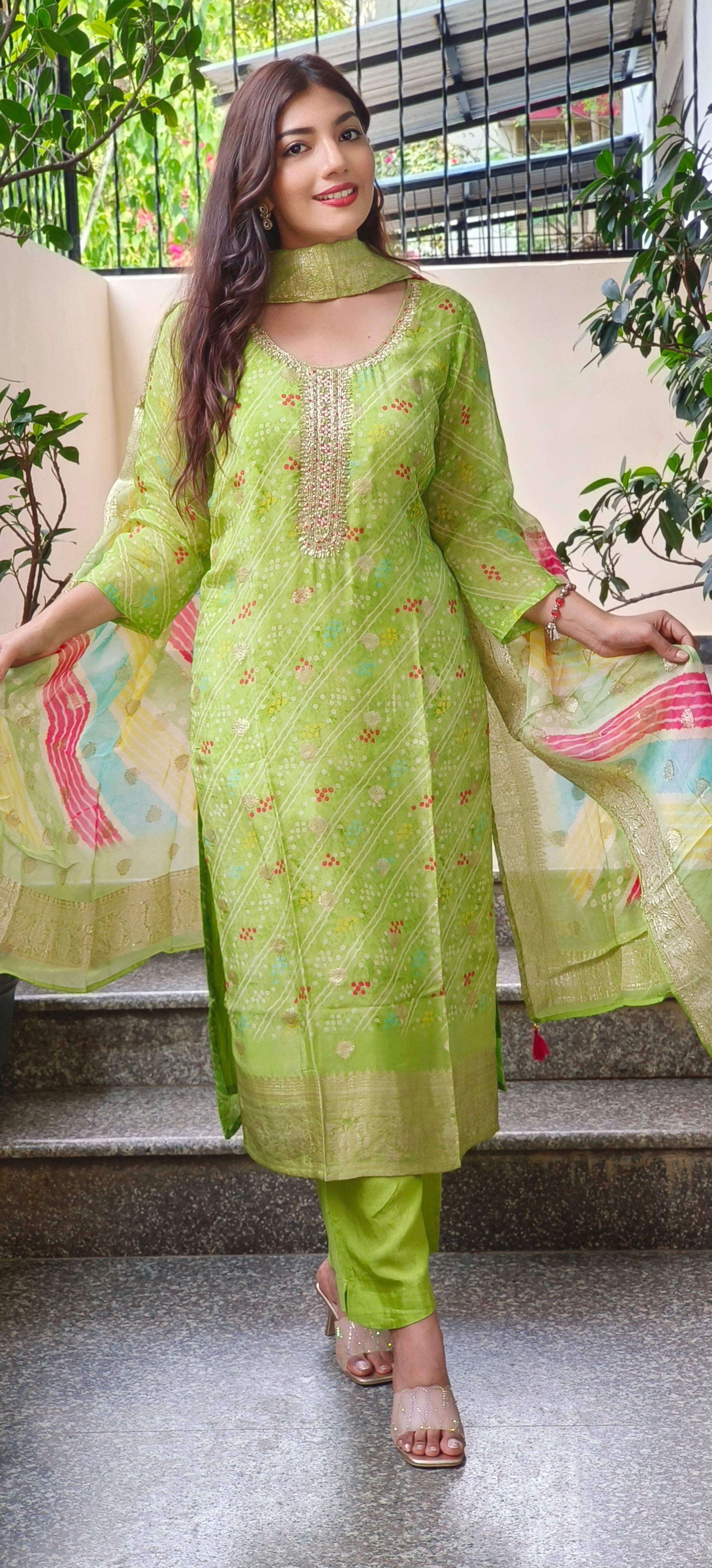 Luxurious Hand-Embroidered Green Organza Full Suit Set with Intricate Details With lehriya organza Dupatta DRYWASH DISPATCHING WILL BE FROM MONDAY-09408