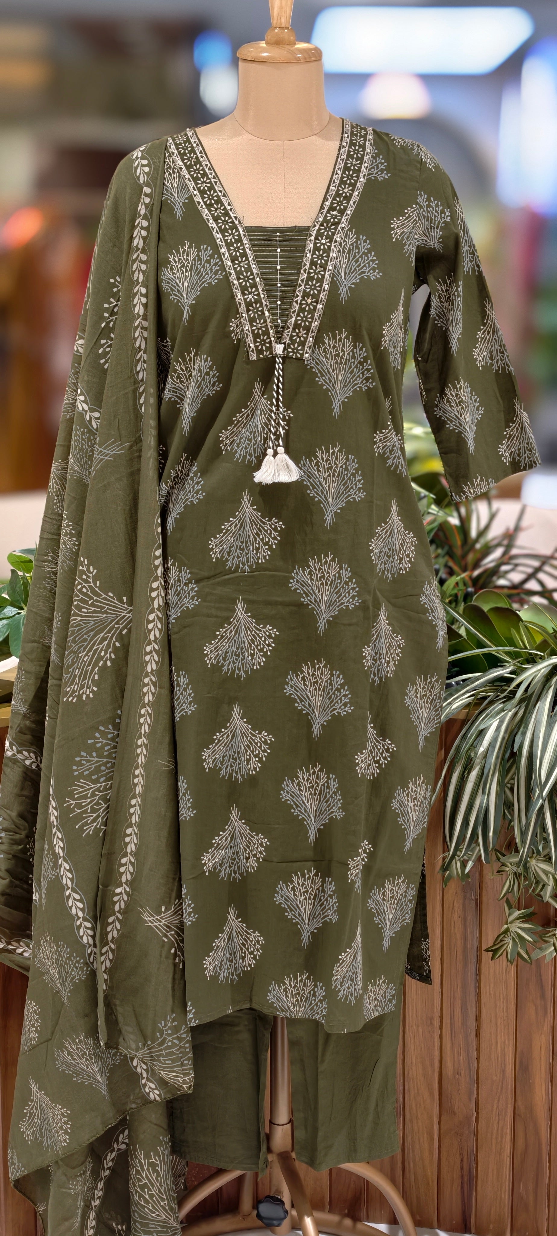 Cotton Elegant Hand block Print Kurta Set with Intricate Border Detailing & Tassel Tie-Up Neck Full Suit Set