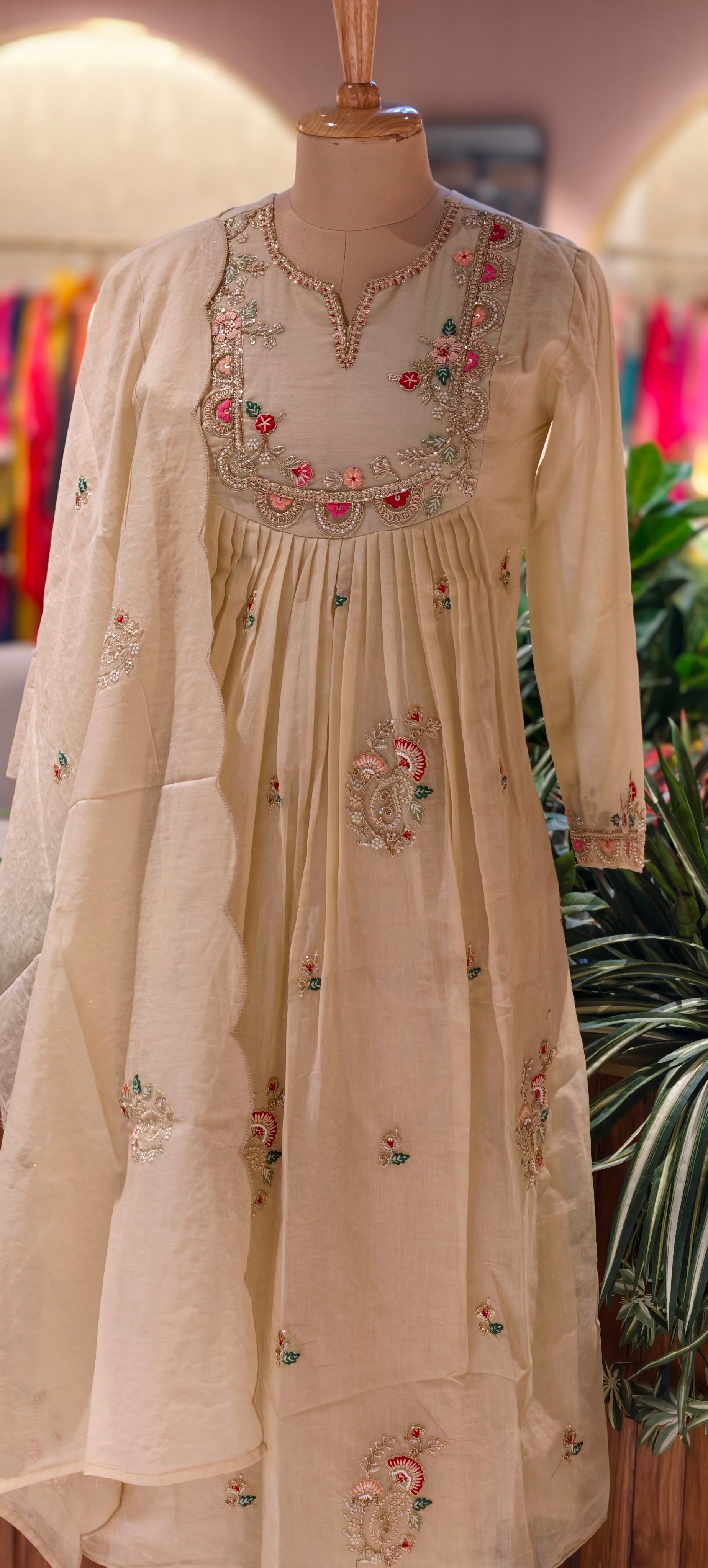 Mulchanderi Embroidered neckline and scattered floral motifs Anarkali Kurta Set with Dupatta 13860