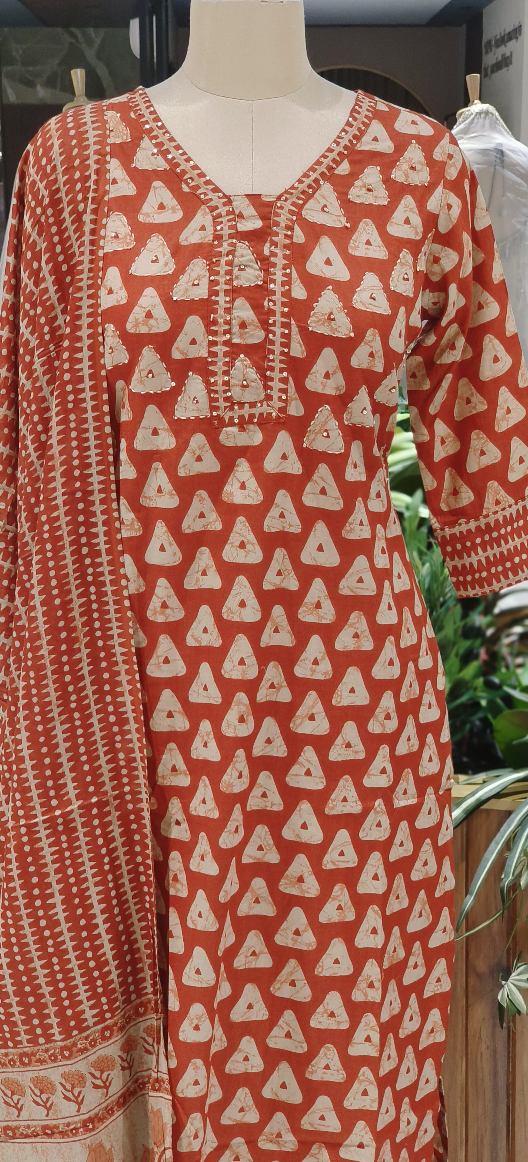 Hand Block Cotton Straight Kurta With Coordinated Printed Dupatta