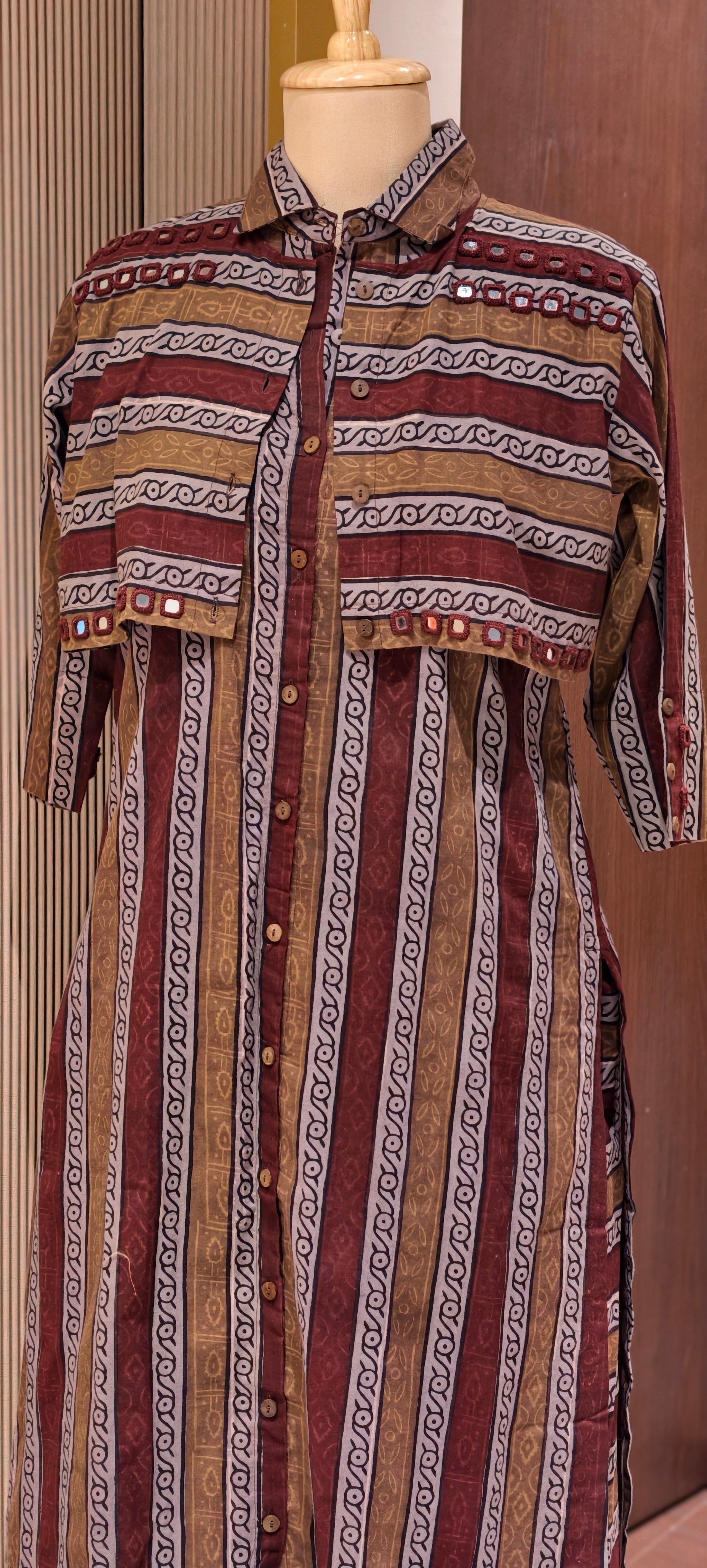 Handloom Cotton 3-Piece Kurta Pant Set with Printed Short attached Jacket Overlay-14191 RB180