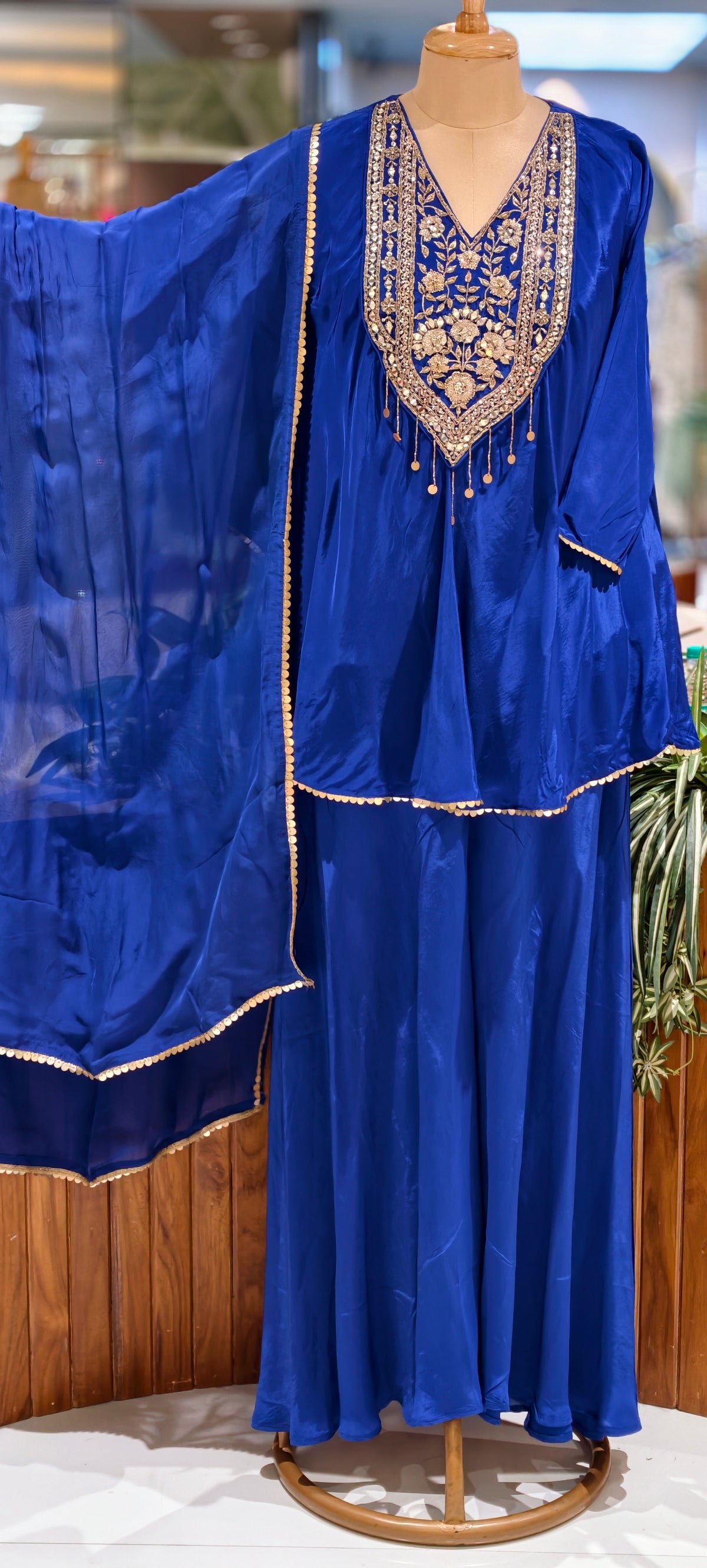 Pure Crepe Flare Embroidered Yoke Short Top Flare Palazzo Full Suit Set 16995