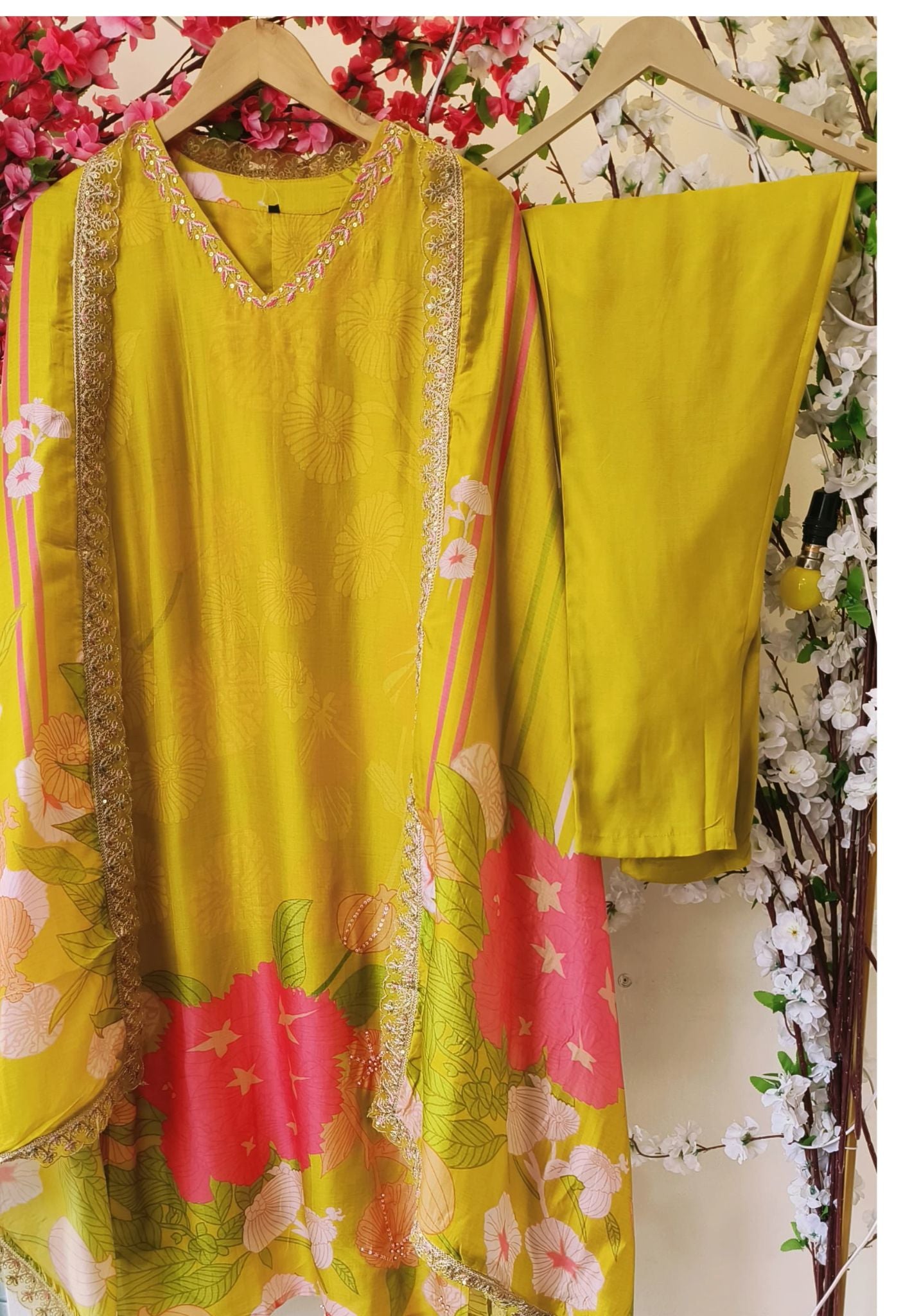 Beautiful silk neck Shimmer printed kurta with pant set and beautiful embroiderey dupatta DRY WASH-04311