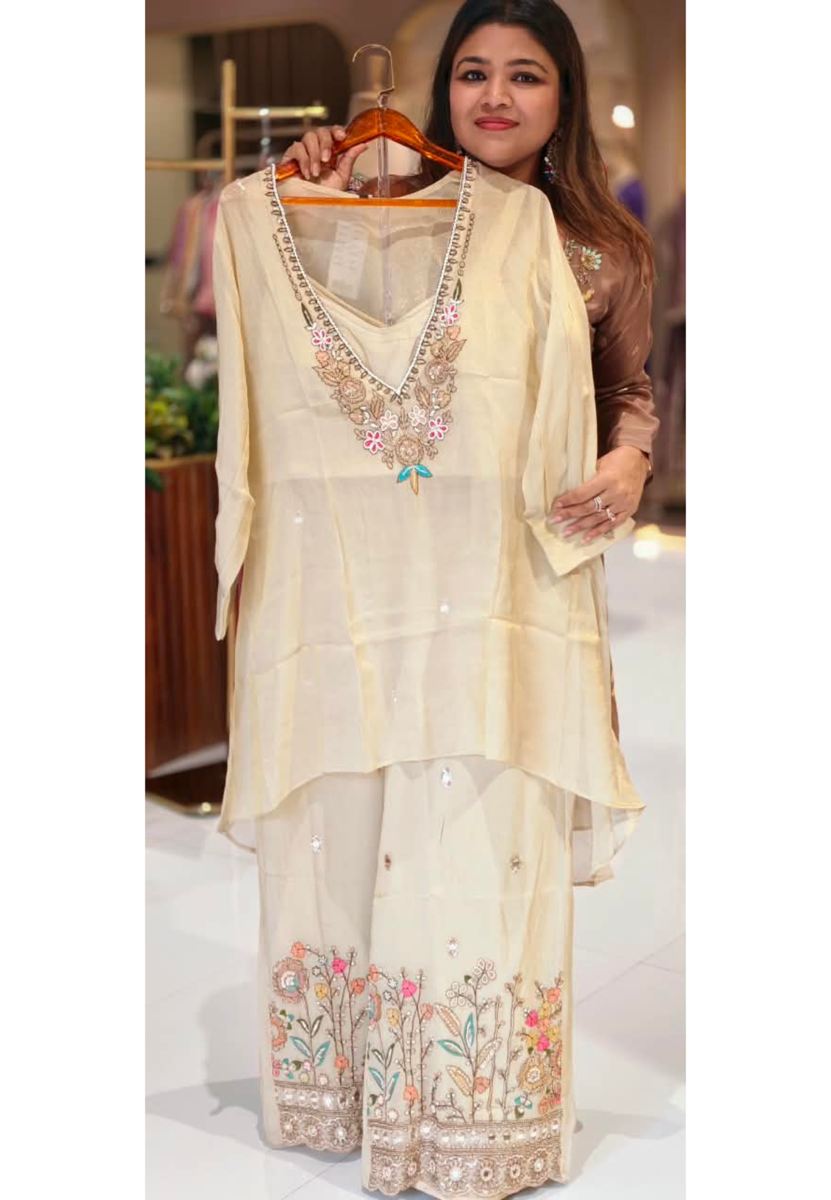 Ivory Intricate Floral Embroidery Bustier & Outer Style Co-Ord Set In Tissue Fabric- 17028