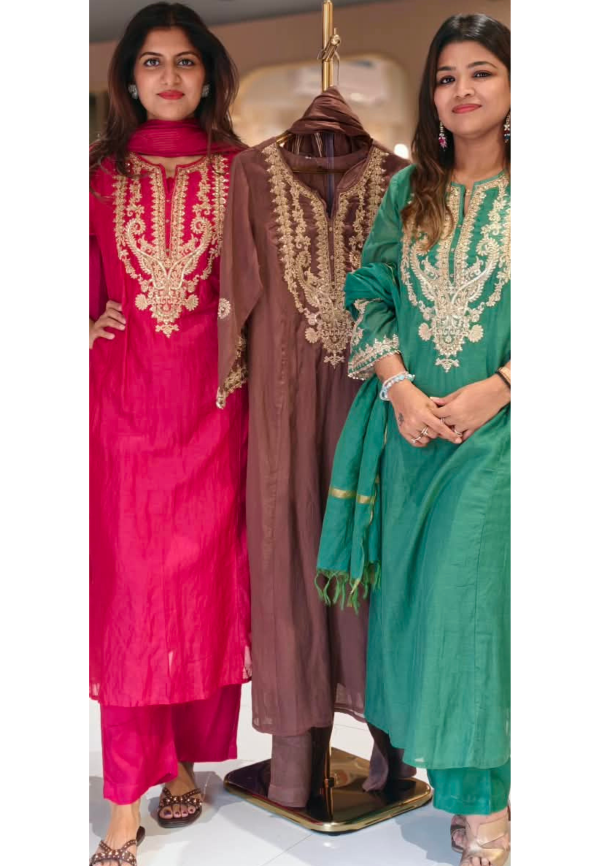 Classic Floral Zari Thread Embroidered Front Designed Side Panels Banarasi Mul-Chanderi A-Line Full Suit Set With Dupatta- 17074