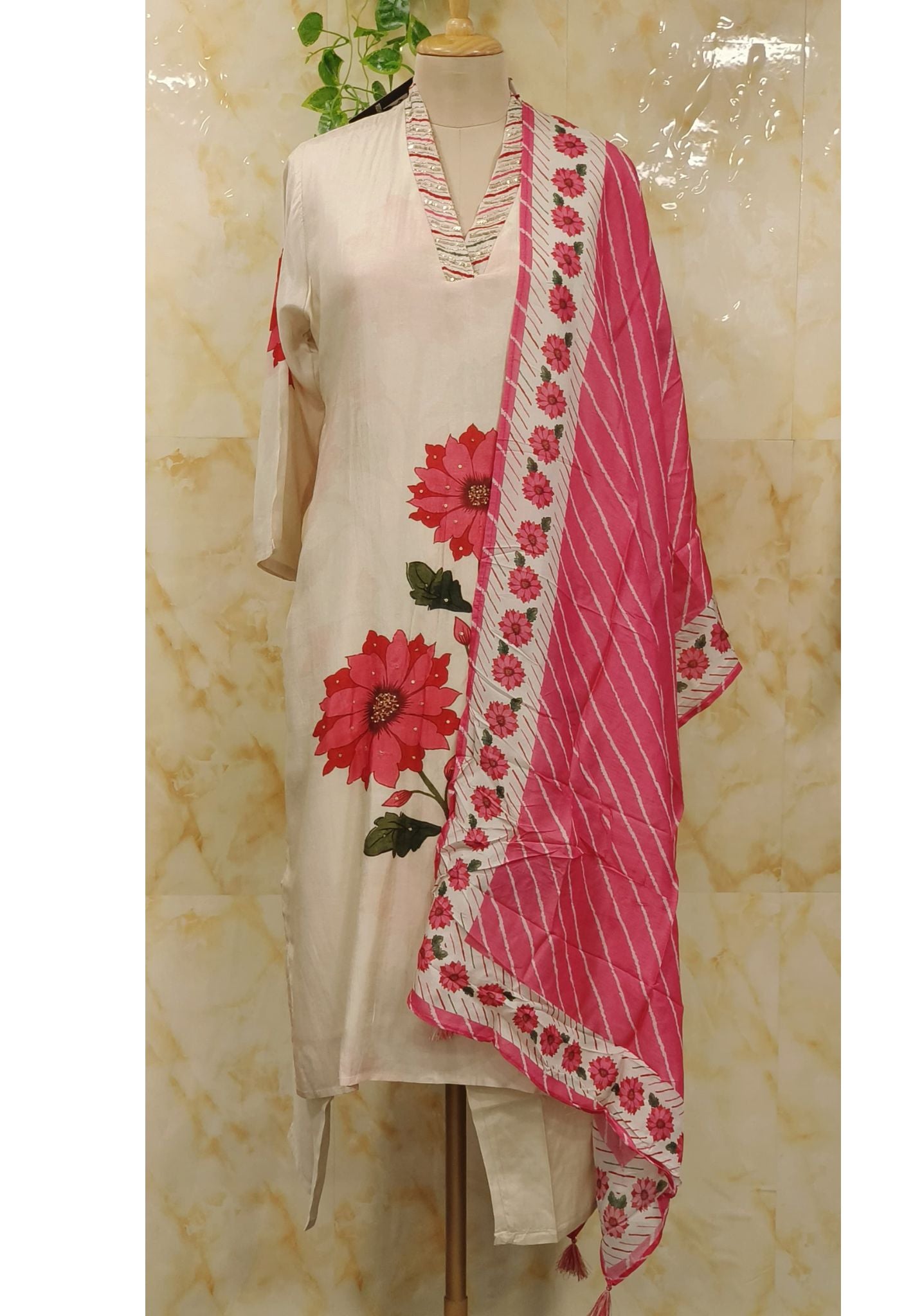 Beautiful Flower Print Silk V Neck Full suit Set-07050