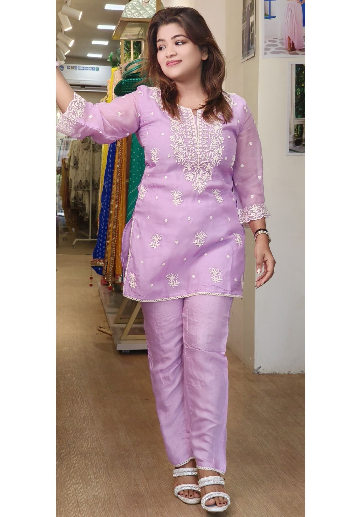 Chikankari Beautiful Thread Embroidery Kurta And Pant -07402