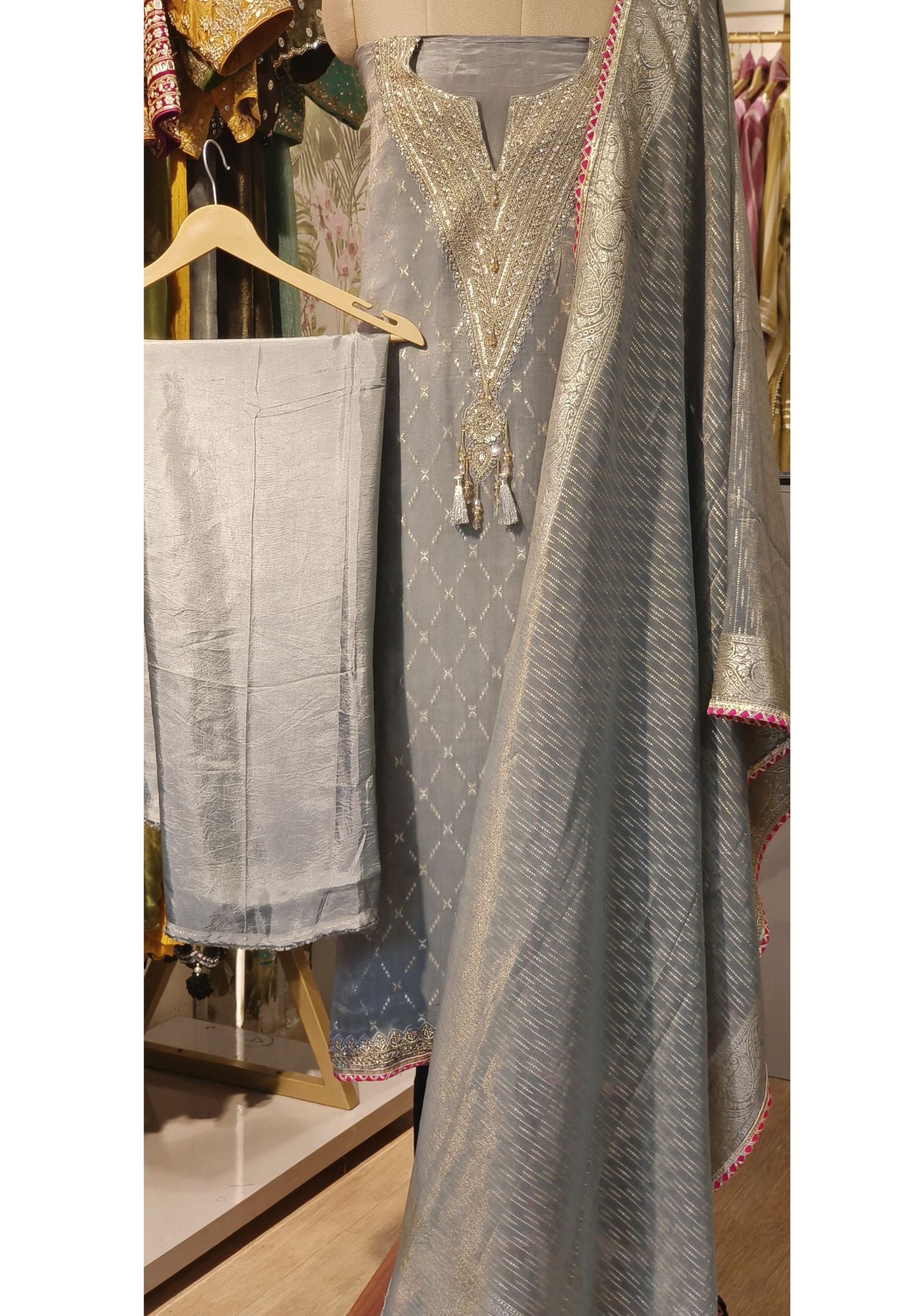 Tissue Silk Neck Zardosi Work Unstitched Full Set-00071