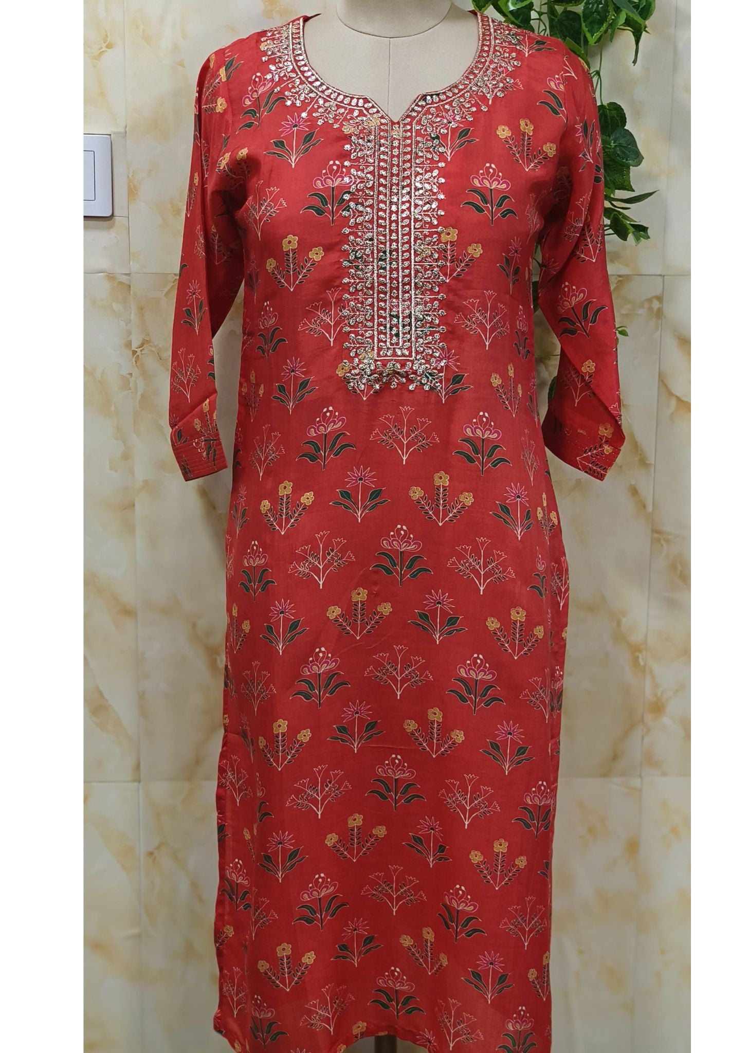Floral Printed muslin Zari  embroiderd only kurti-07726