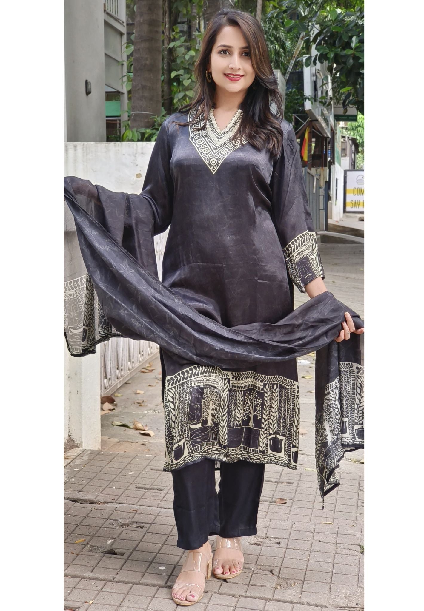 Digital Print Gajji Silk Madeiran Collar  Floral Printed Full set-07684-85