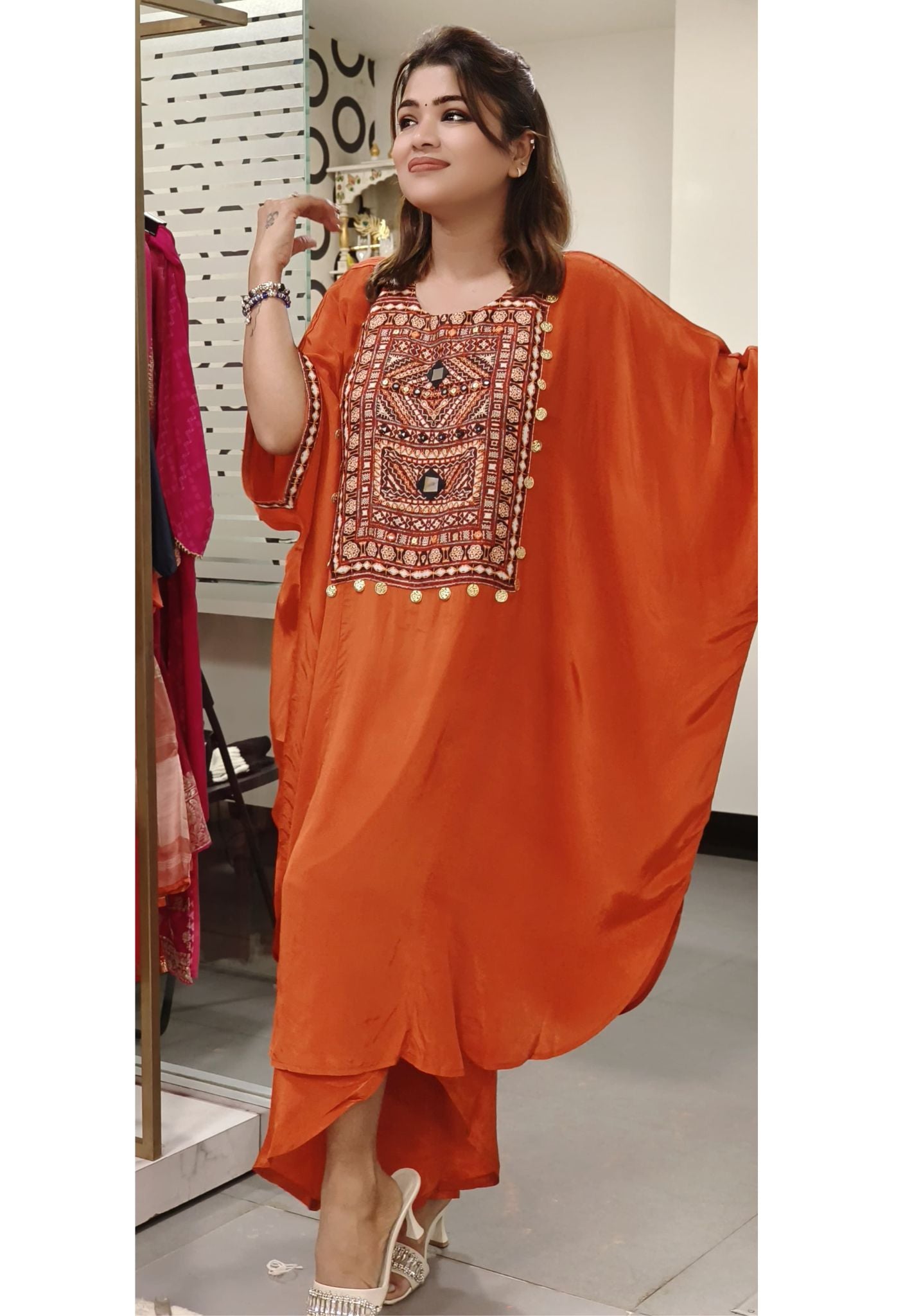 Beautiful Neck Embroidery Kaftan With High And Low Palazzo-07355