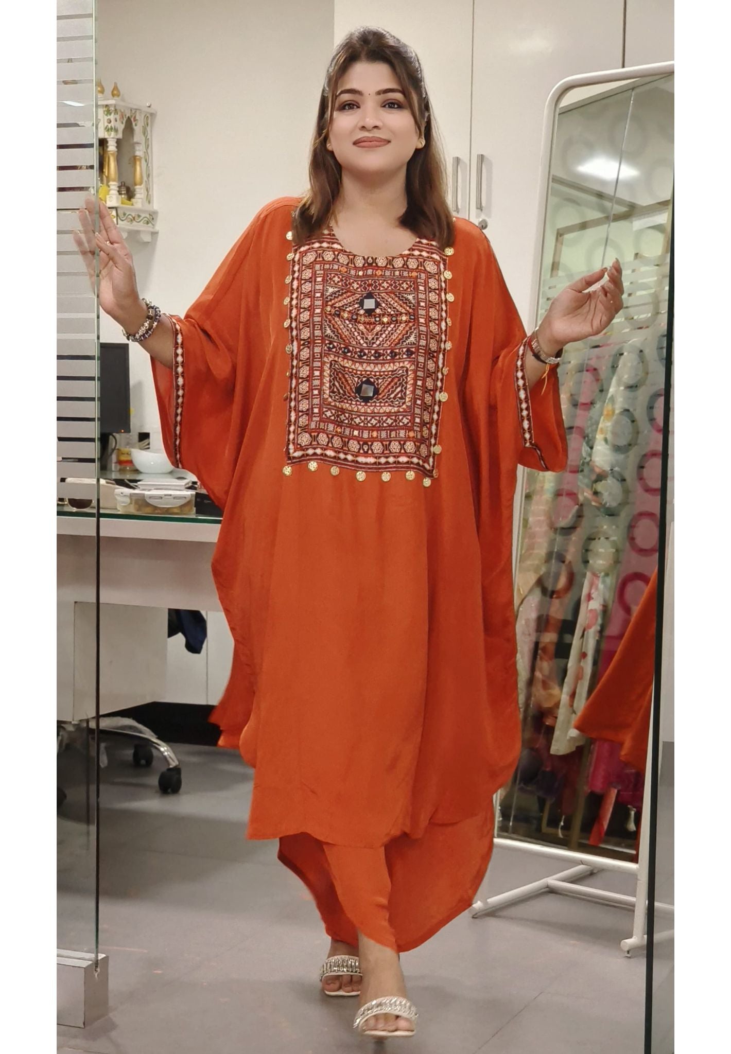 Beautiful Neck Embroidery Kaftan With High And Low Palazzo-07355