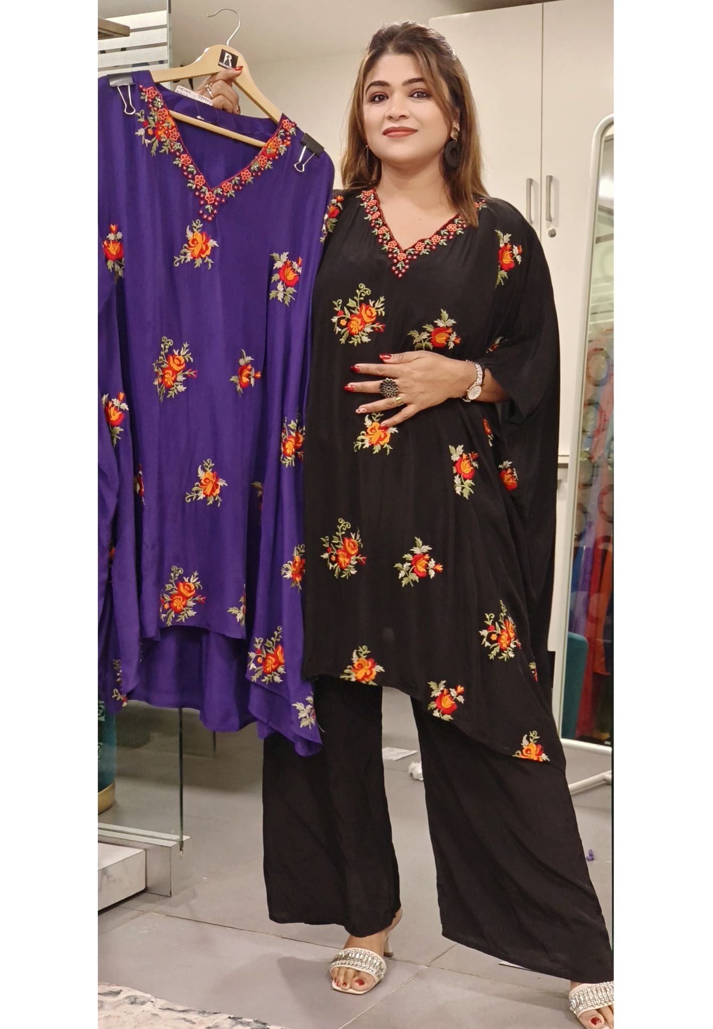 Thread Embroidered Pure Crepe Oversized Kaftan with Bottom-08591-92