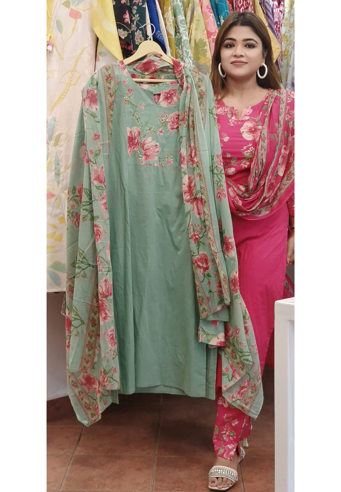 Elegant Pure Cotton Floral Yoke Patch Full Suit Set With Floral bottom – Timeless Comfort and Style-08639