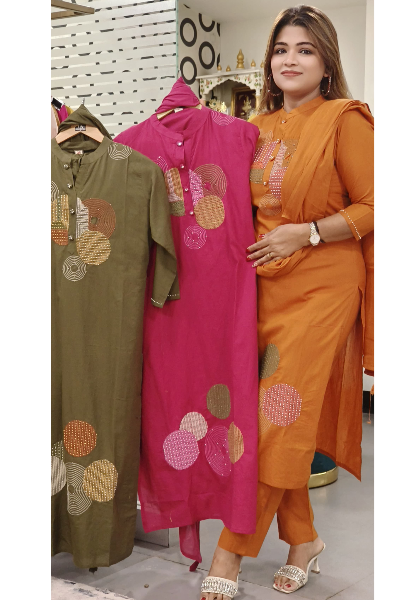 Elegant Pure Cotton Thread Embroidered Full Suit Set with Matching Cotton Dupatta – Perfect for Timeless Grace and Comfort Dispatching after 1 week