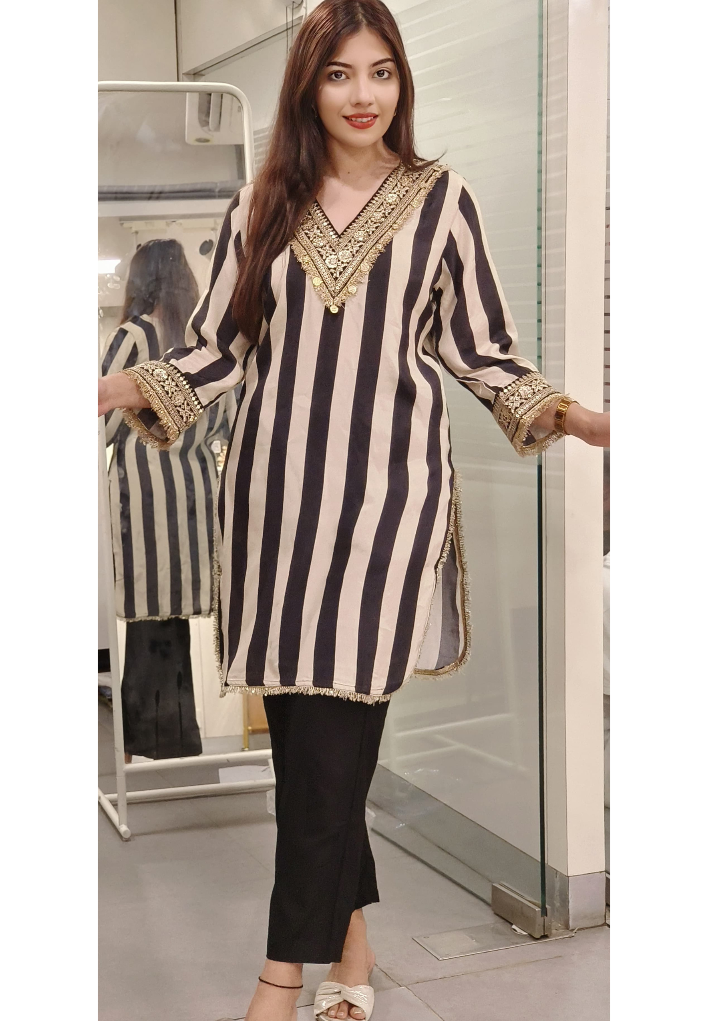 Luxury Striped Black & Gold Embellished Kurta with Intricate Handwork-09253