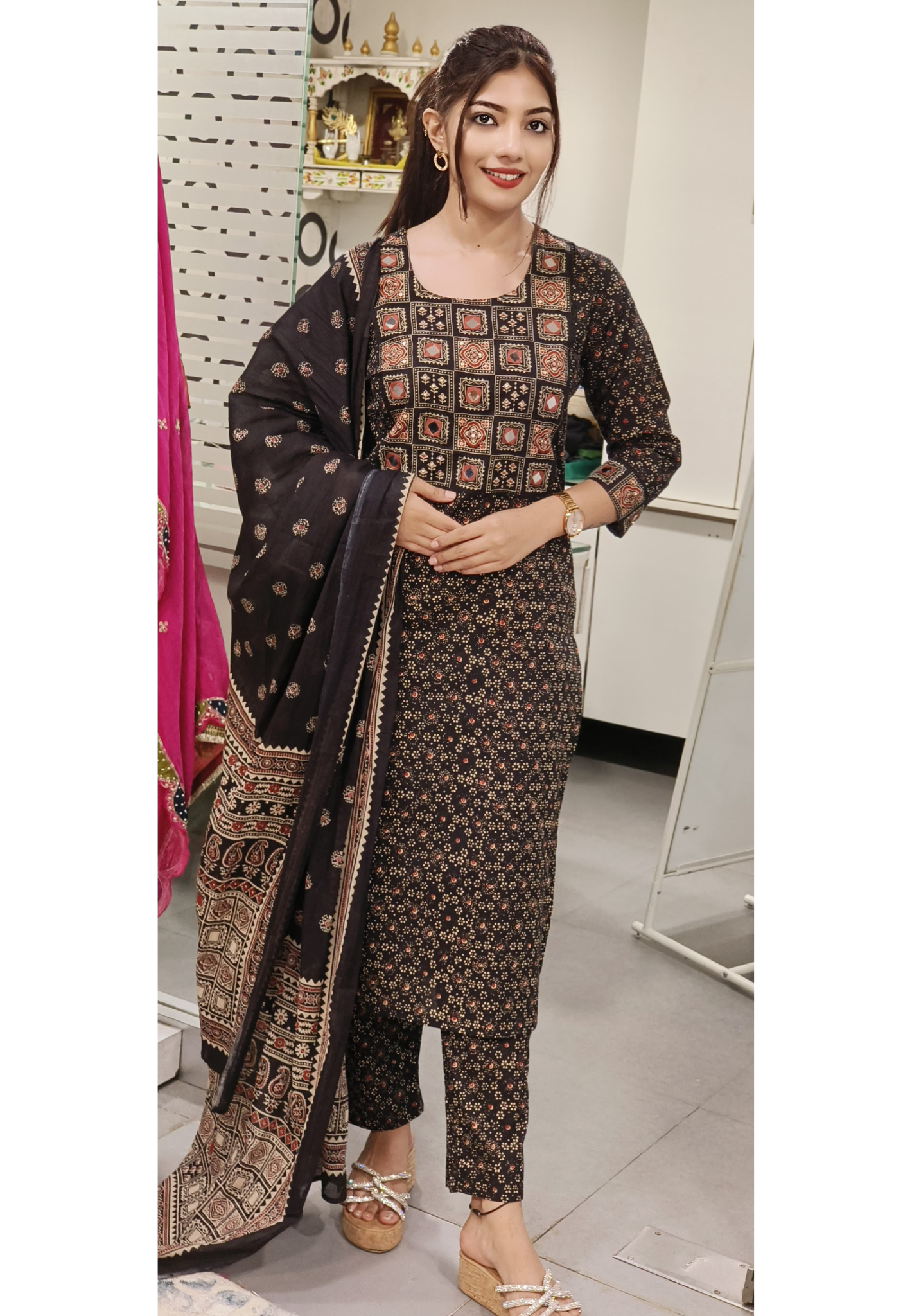 Printed kalamkari foil mirror work on Neck kurta with pant and dupatta B9300 09301