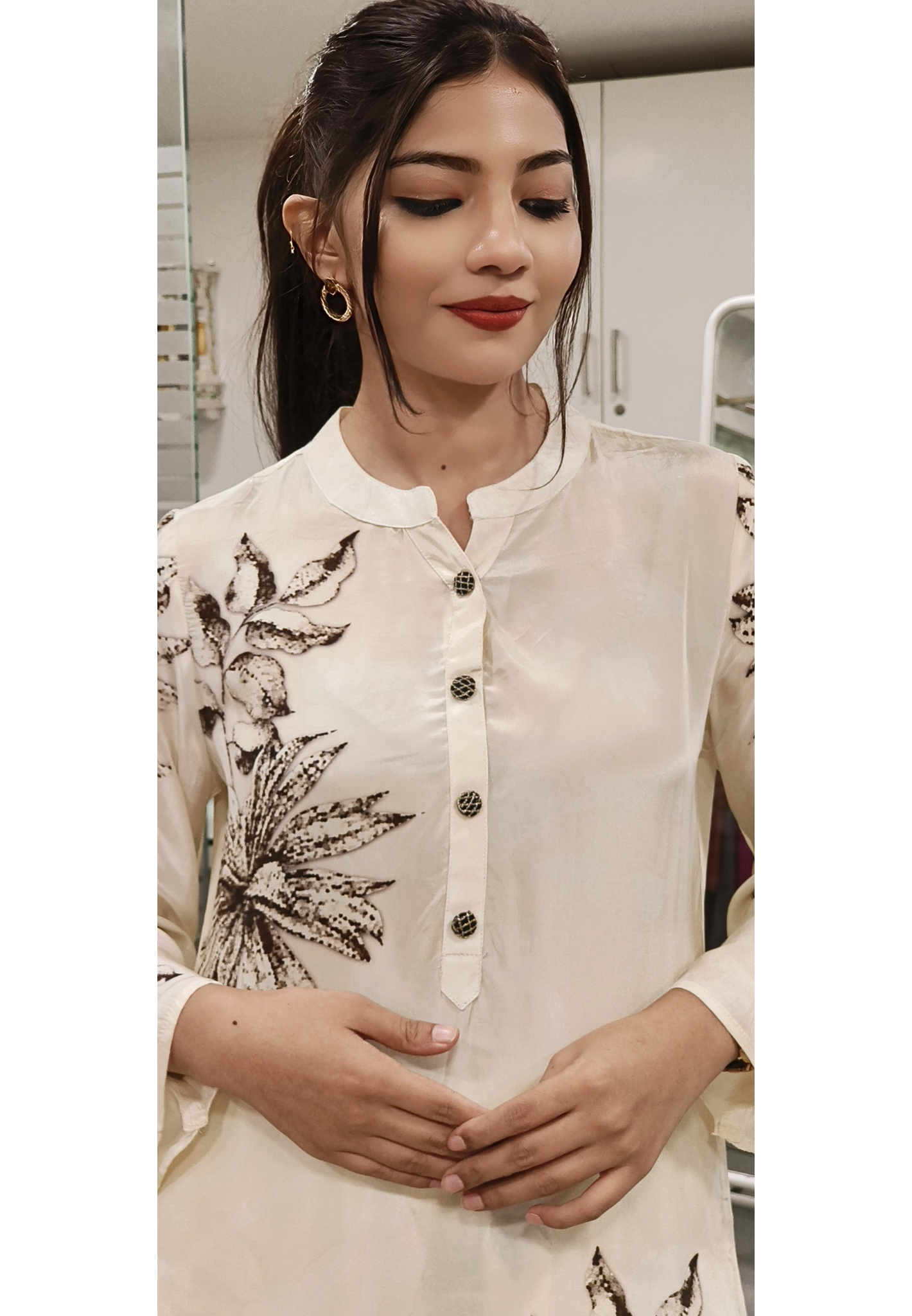 Pure Crepe Kurta Pant Set with Artistic Black Floral Print 9128