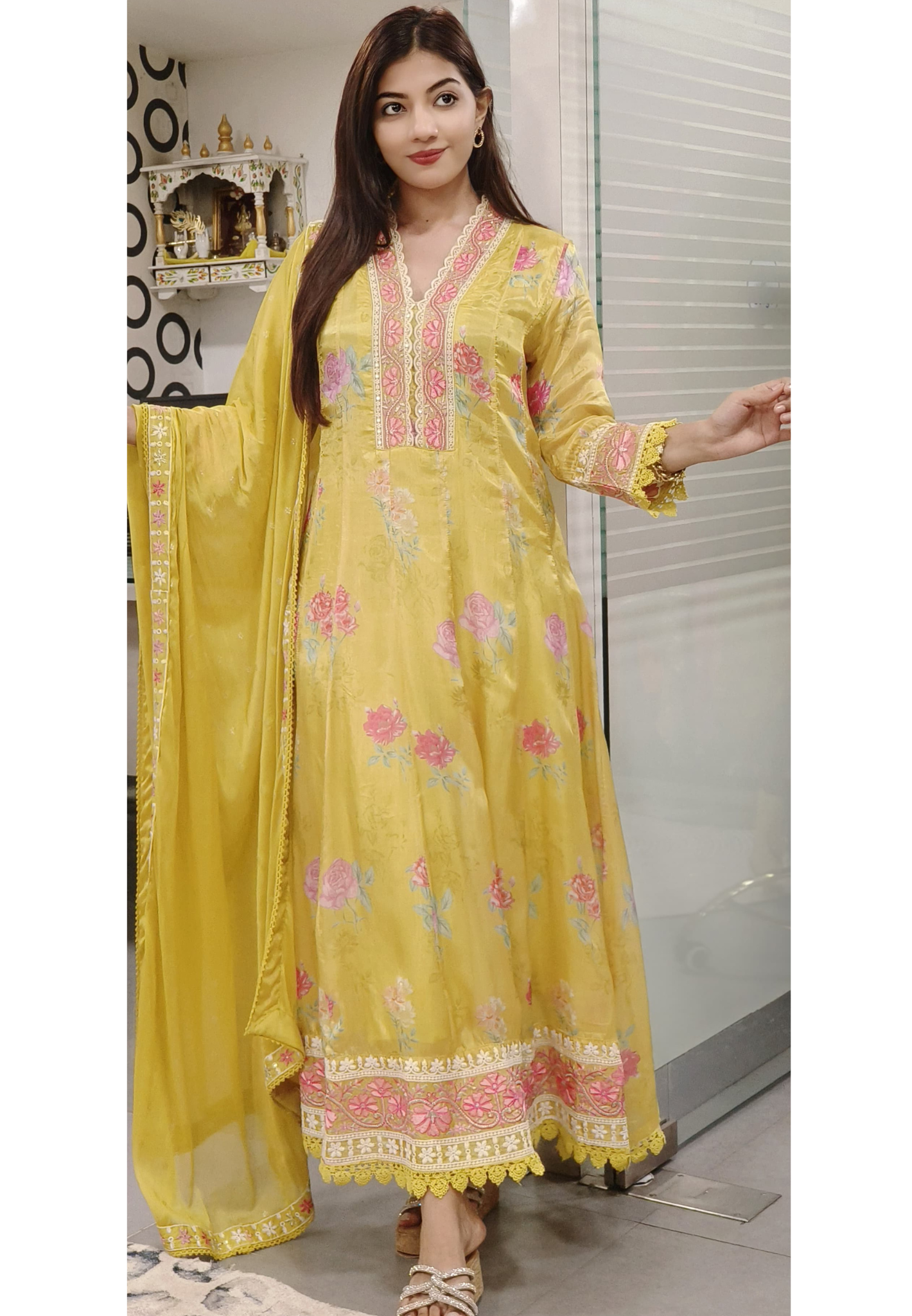 Elegant Floral Anarkali Kurta with Pand and Chifon Dupatta with Intricate Detailing-09369,09368