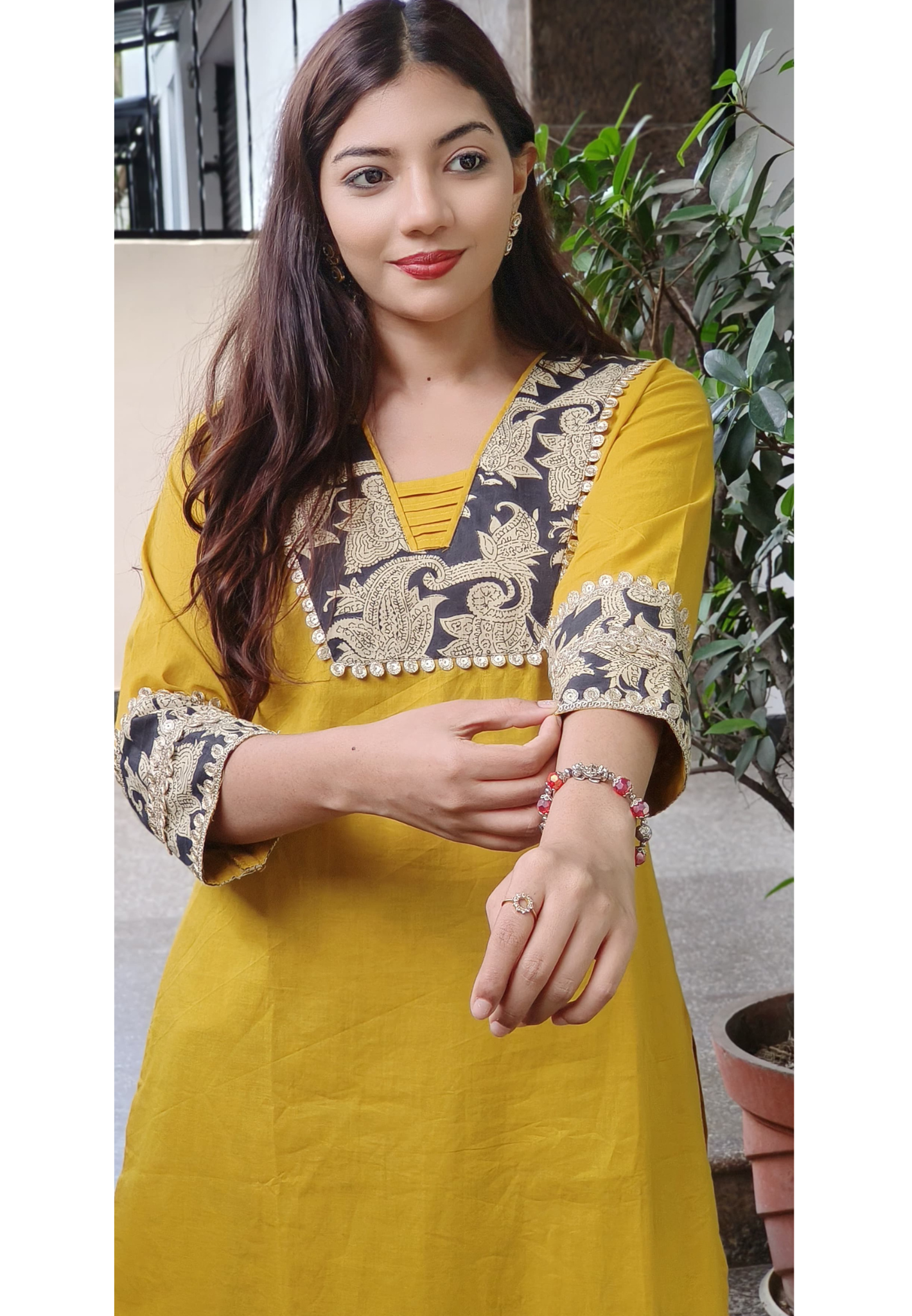 Graceful Cotton Kurta Set with Kalamkari Yoke, Matching Loose Pant