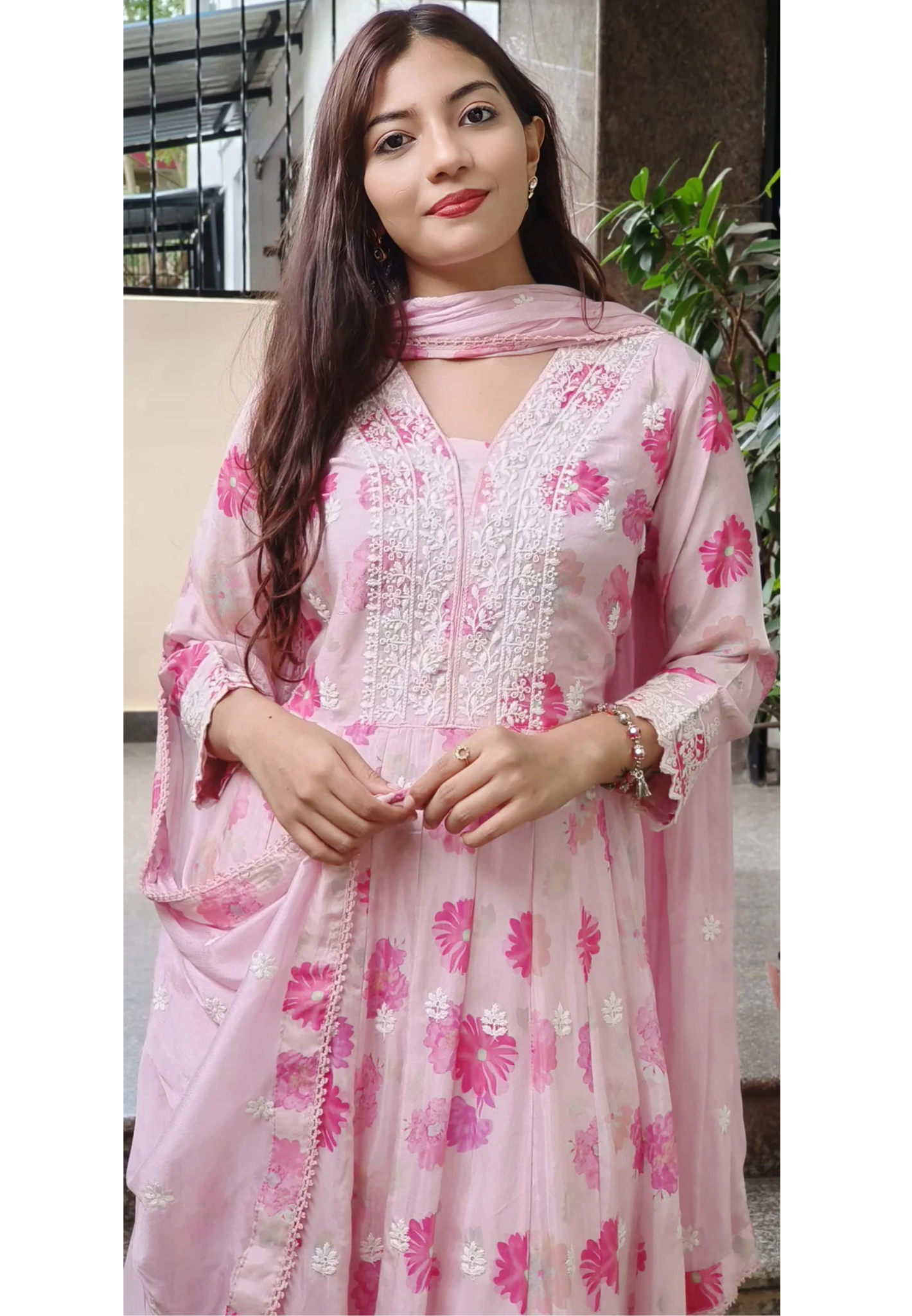 Muslin Beautiful Pink floral Print Thread embroidered Pannel anarkali Full set 09370