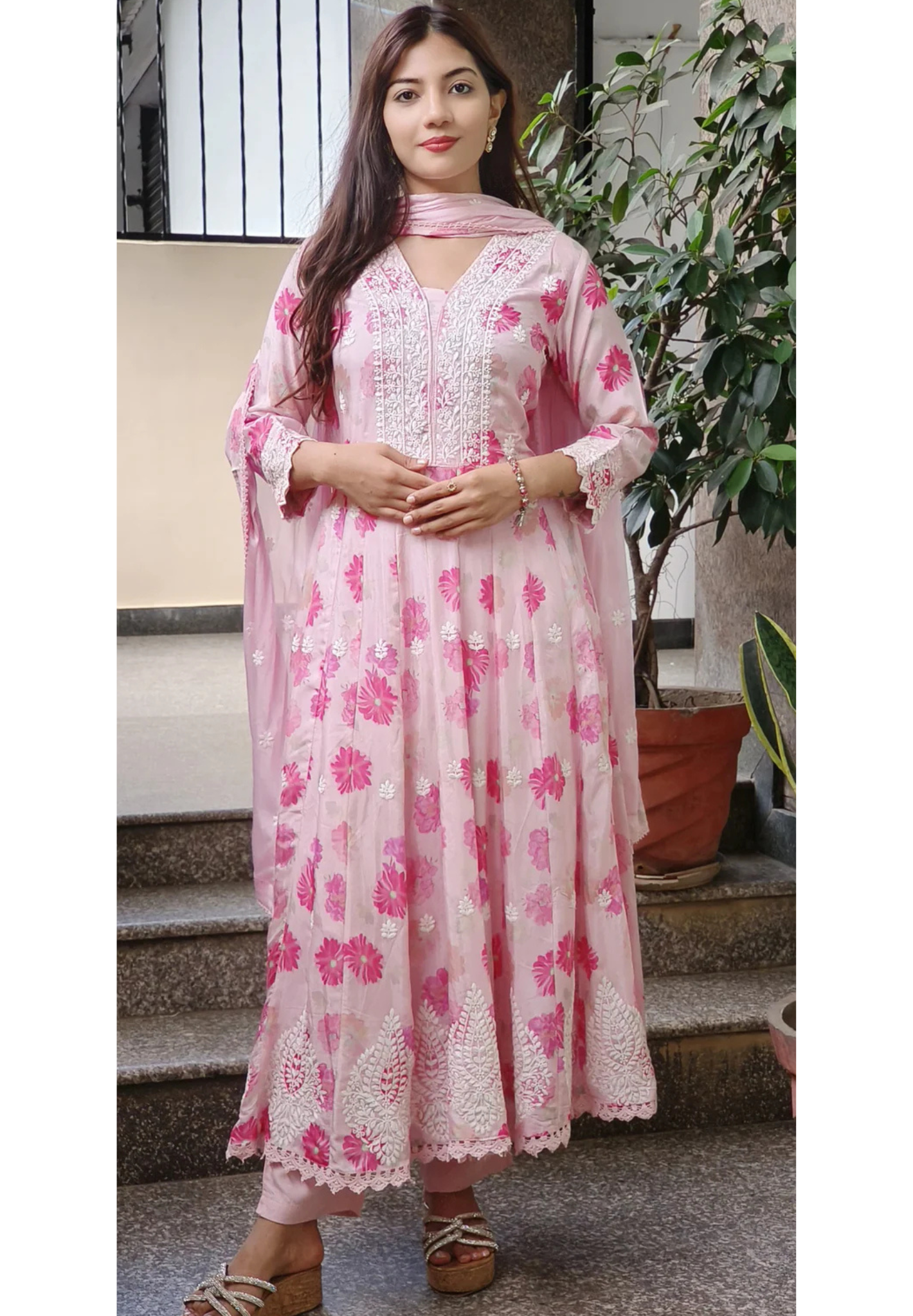 Muslin Beautiful Pink floral Print Thread embroidered Pannel anarkali Full set 09370