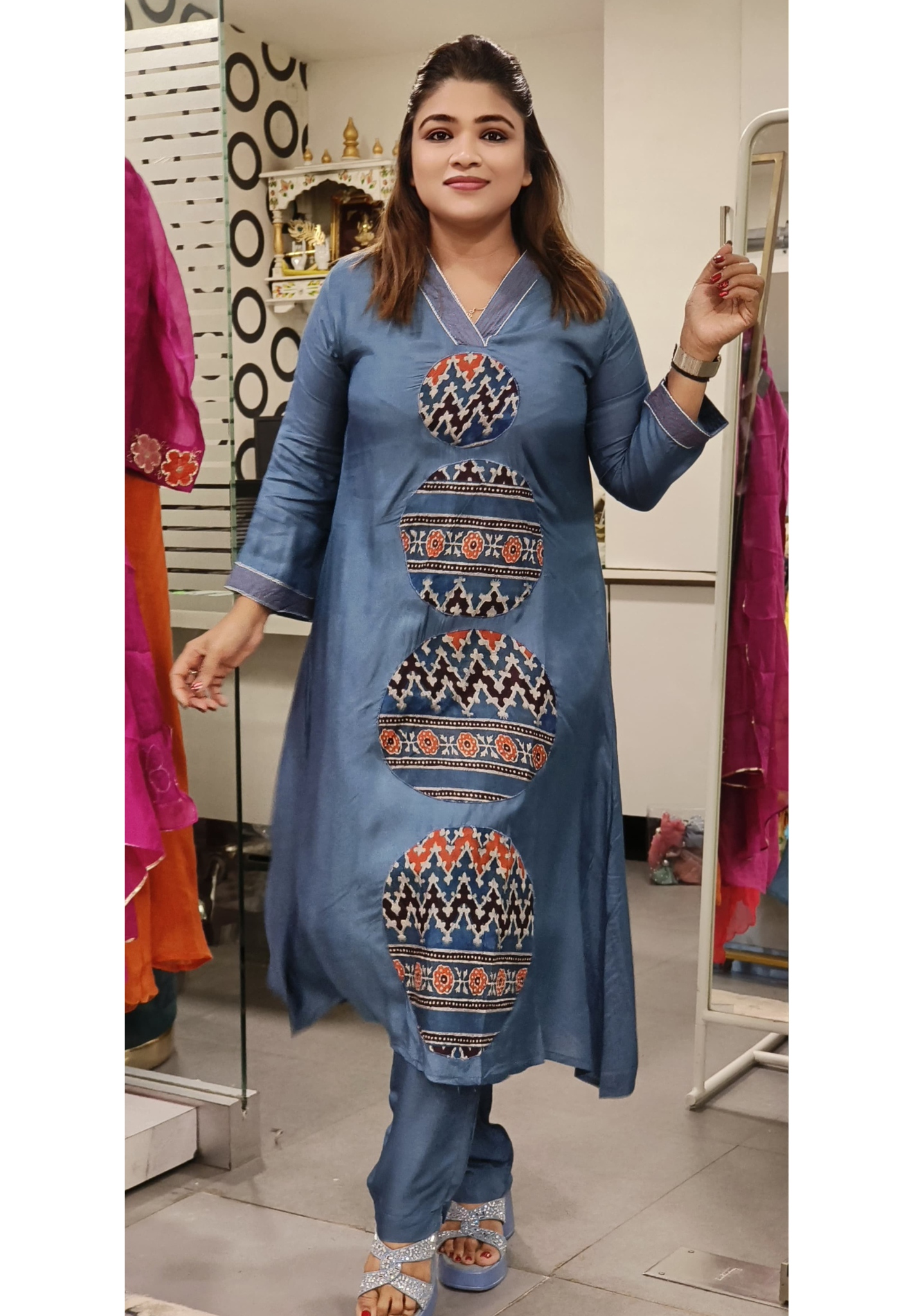 Muslin Printed V Neck Kurta Pant-09426