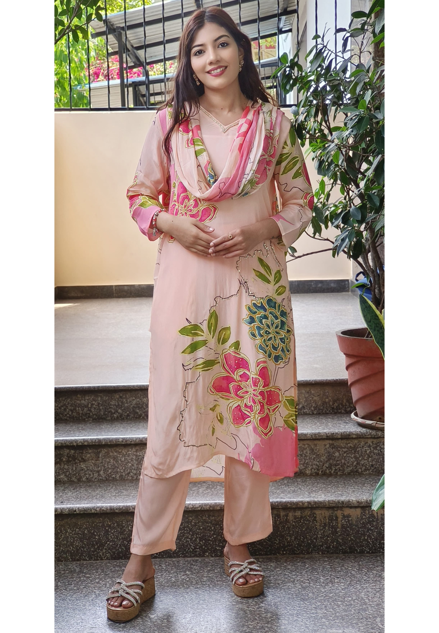 Embroidered Neck Floral Elegance Premium Crepe Kurta Pant with Chinon Dupatta -9383