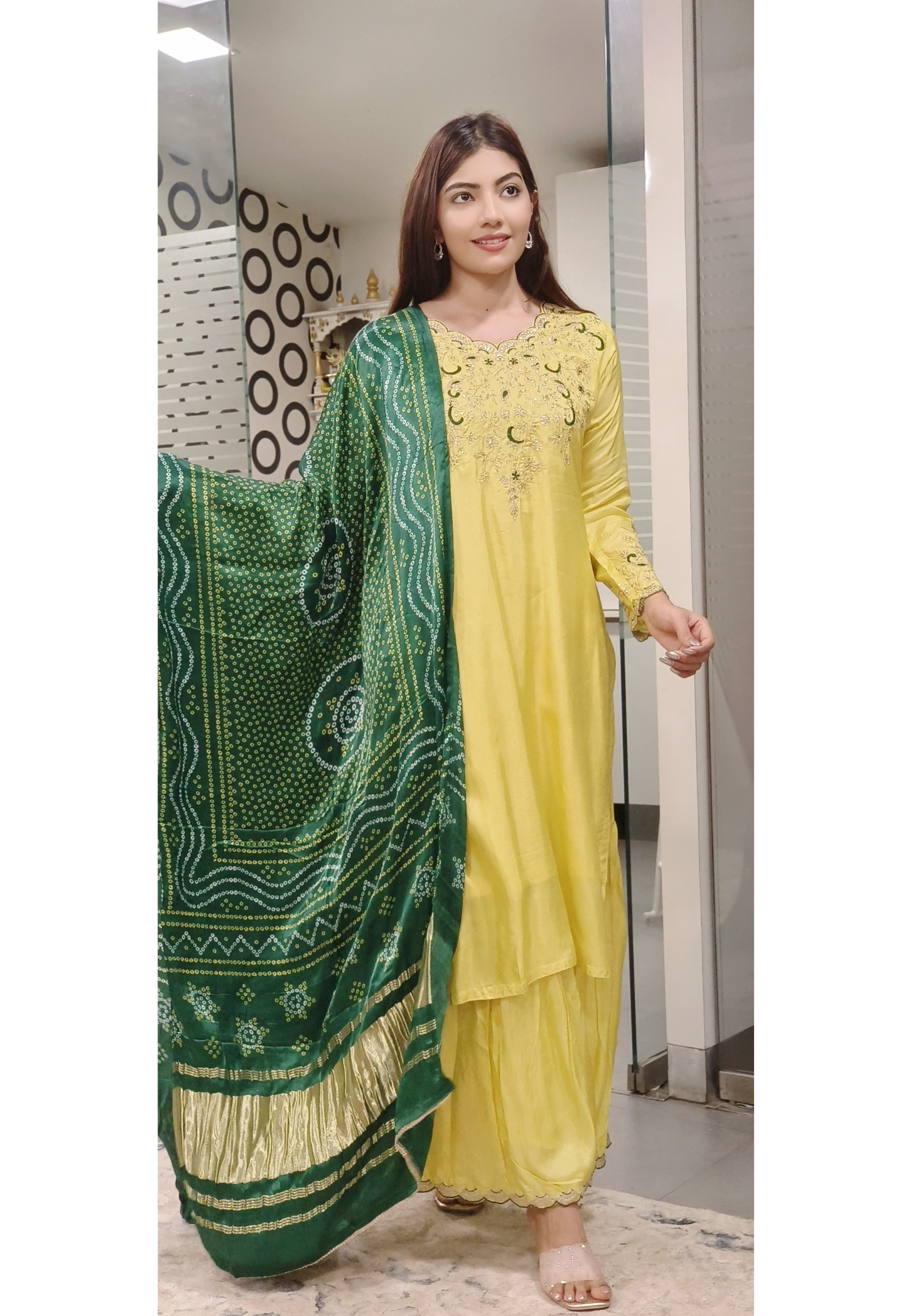 Simple Zari Work Dola Silk Kurta With Palazzo And Gajji Silk Bandhani Dupatta Full Set- 09671