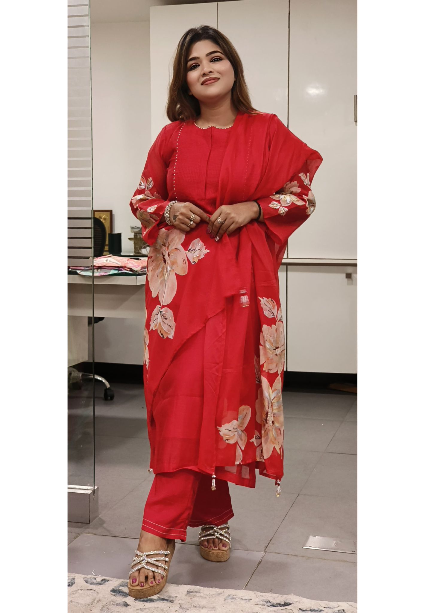 Kareena Kapoor Inspired Beautiful Patch Rose Sepal Work Mul Chanderi Solid Shade Full Suit Set With Placement Print Dupatta- 09879